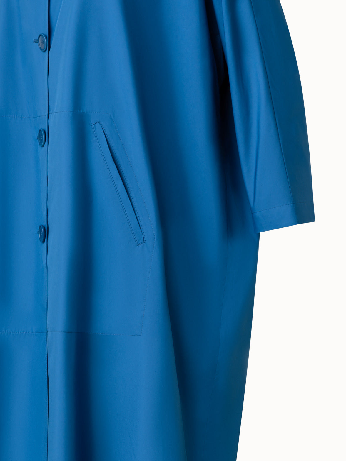 Water Repellent Light Oversize Coat - blue