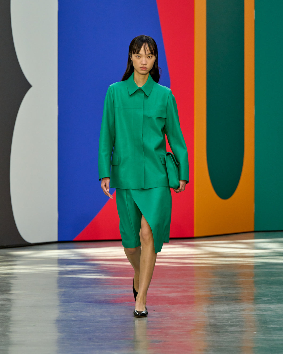 A look from Akris Spring/Summer 2026, blending art and fashion with Swiss luxury design, couture craftsmanship, and timeless elegance inspired by Leon Polk Smith