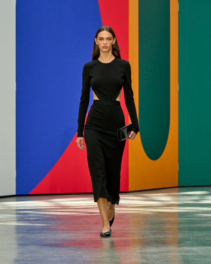 A look from Akris Spring/Summer 2026, blending art and fashion with Swiss luxury design, couture craftsmanship, and timeless elegance inspired by Leon Polk Smith