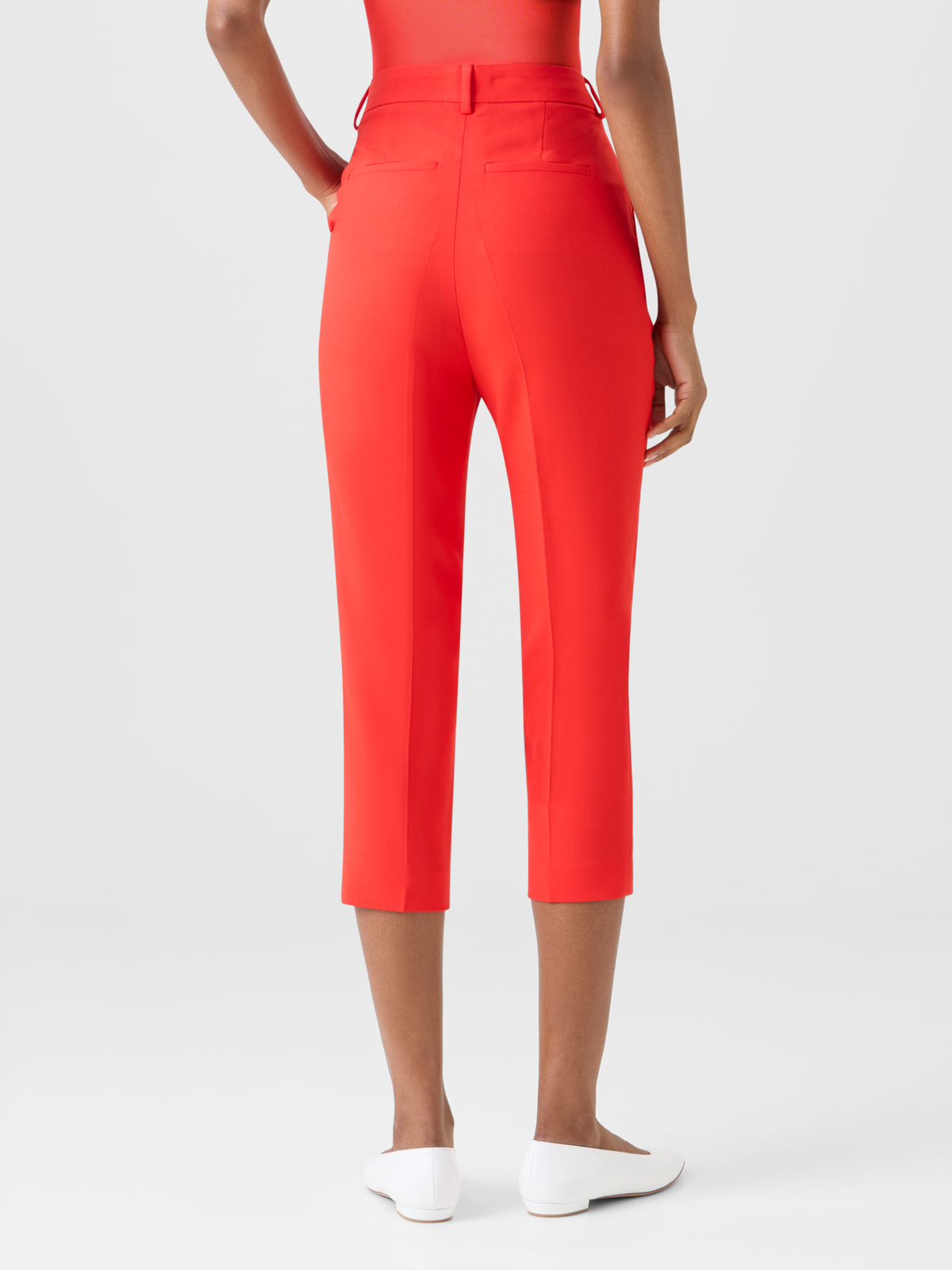 Designer Flavi Slim Capri Pants in Wool Double-Face - red #editorial