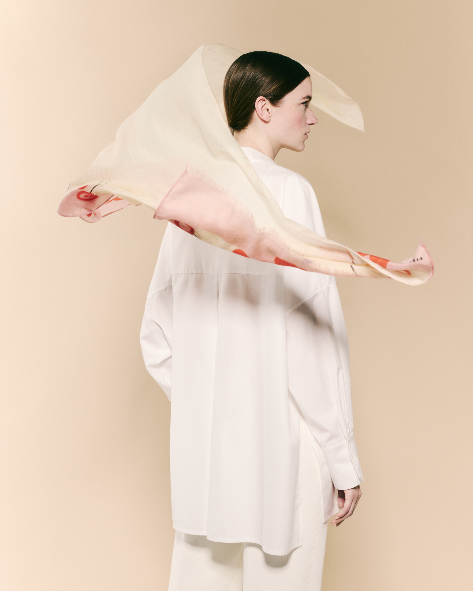 Designer Cashmere Scarf with Cherries Print - multicolor - red 