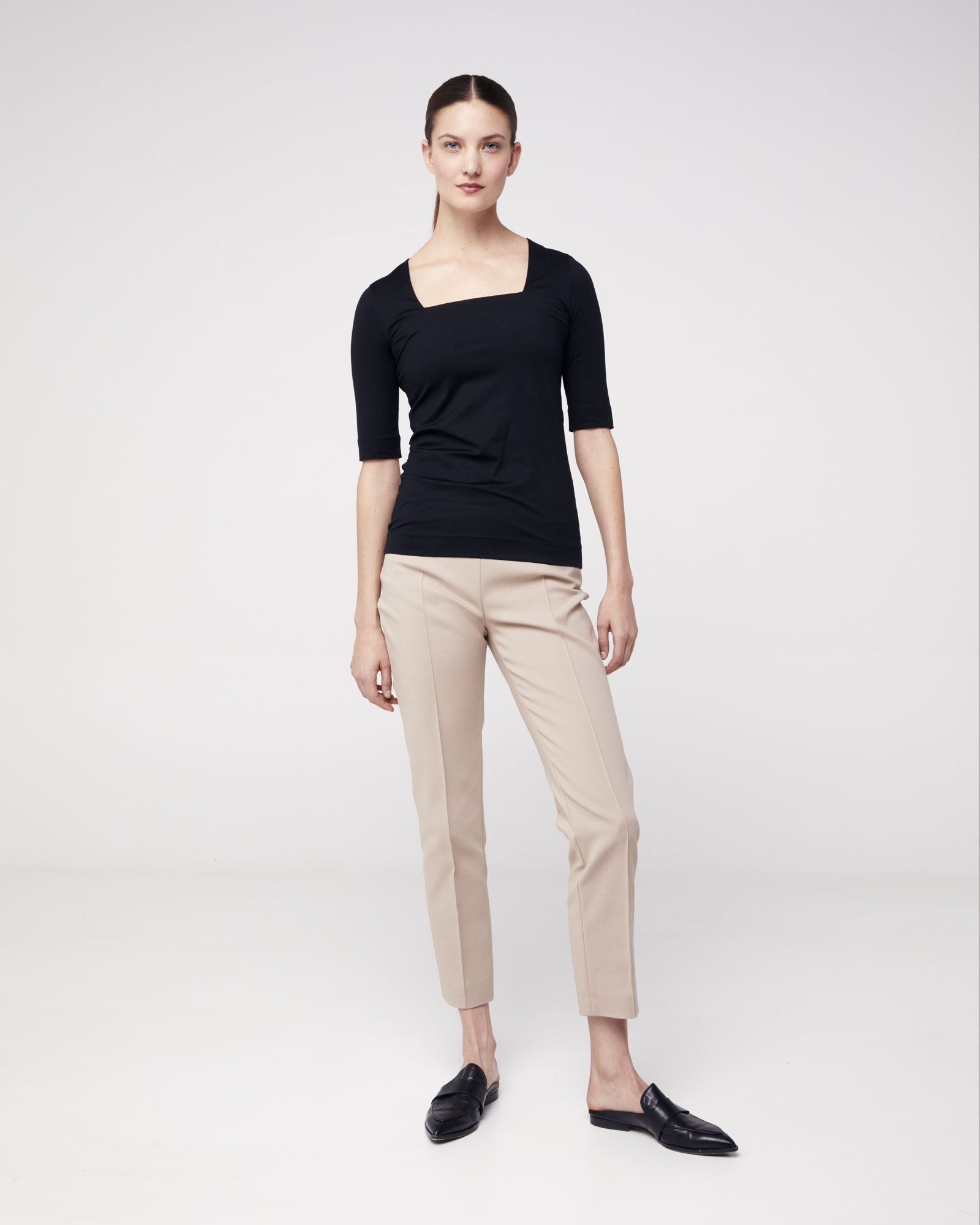 Designer Slim Ankle-Length Cotton Techno Stretch Pants - black - beige 