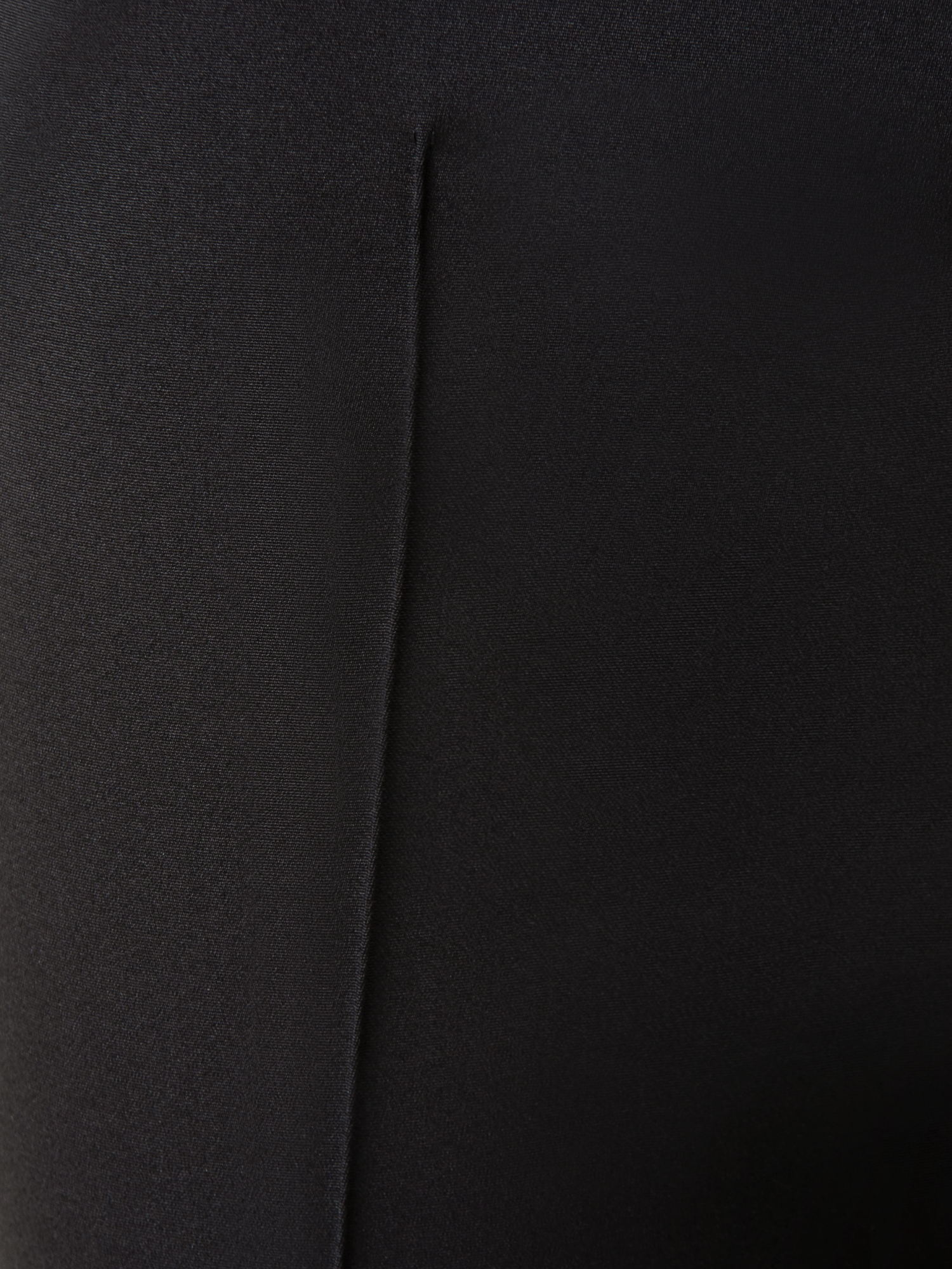 Designer Slim Silk Stretch Crêpe Pants - black