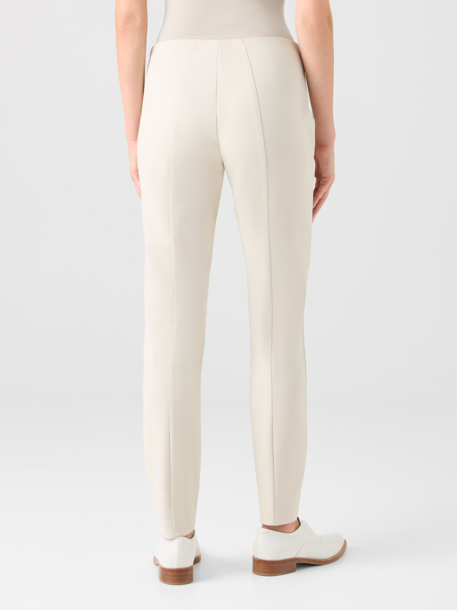 Designer Melissa Slim Pants in Stretch Cotton - beige 