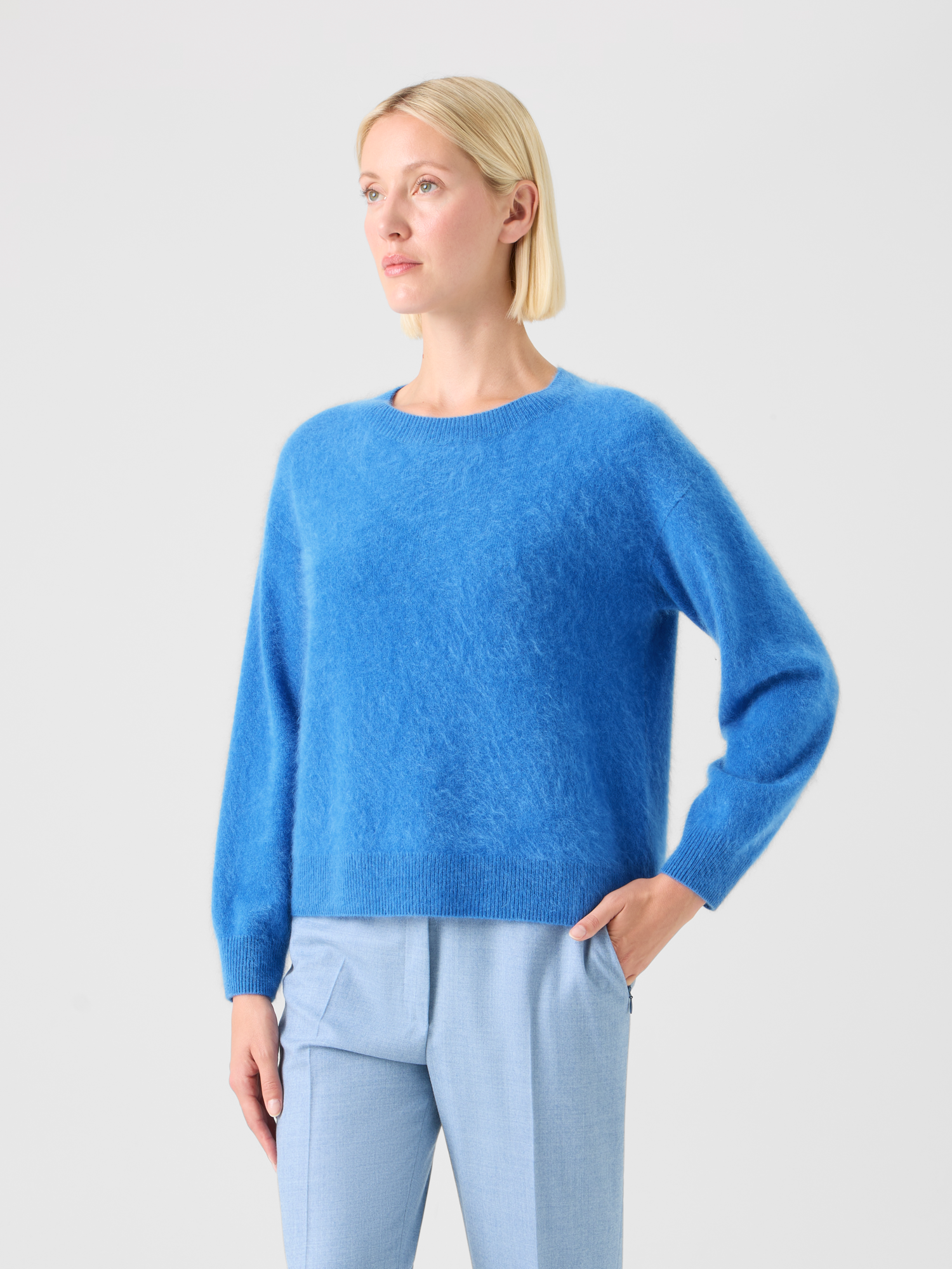 Designer Cloud Cashmere Knit Sweater - blue 