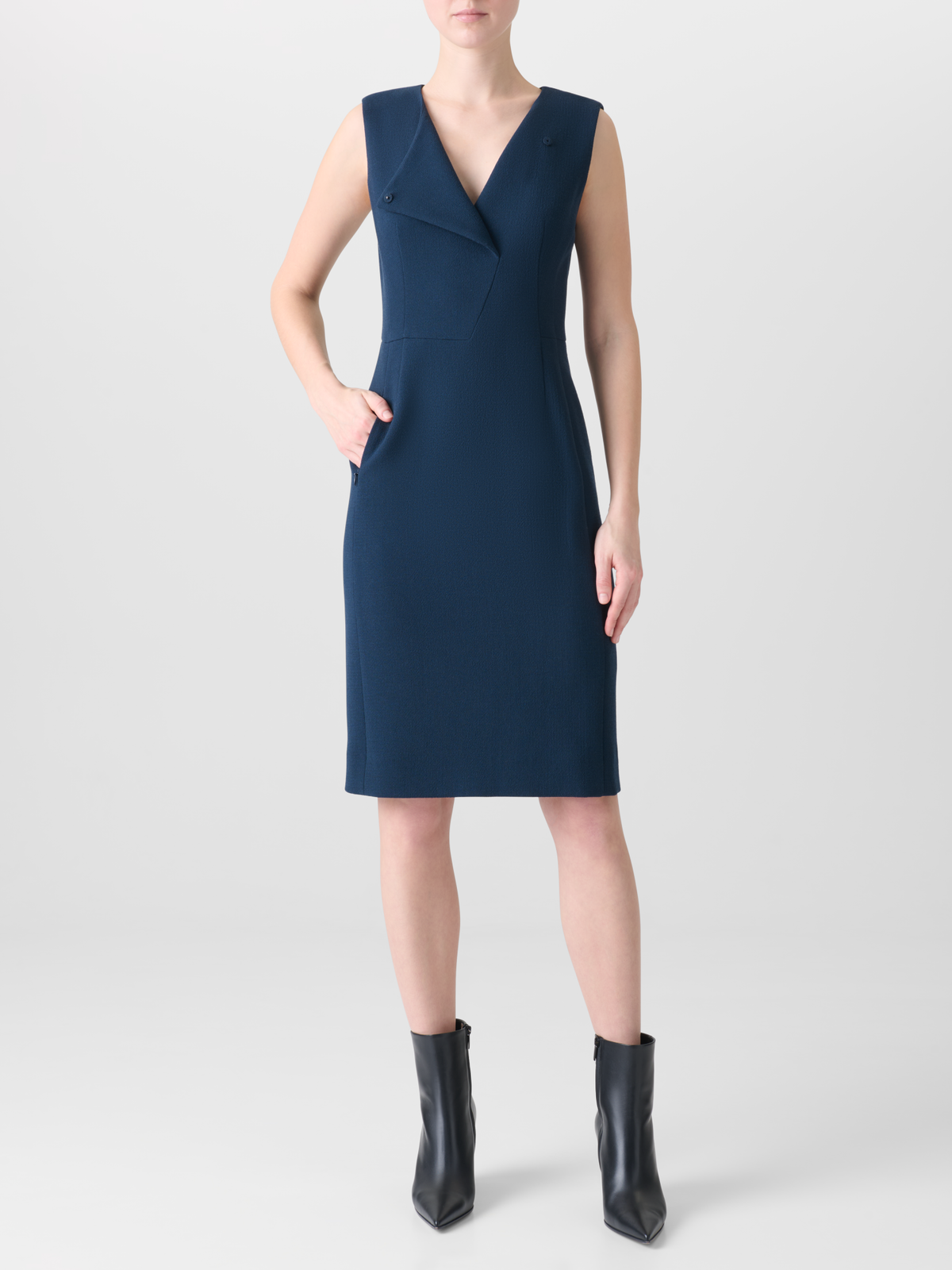 Designer Sleeveless Sheath Dress in Wool Double-Face - blue
