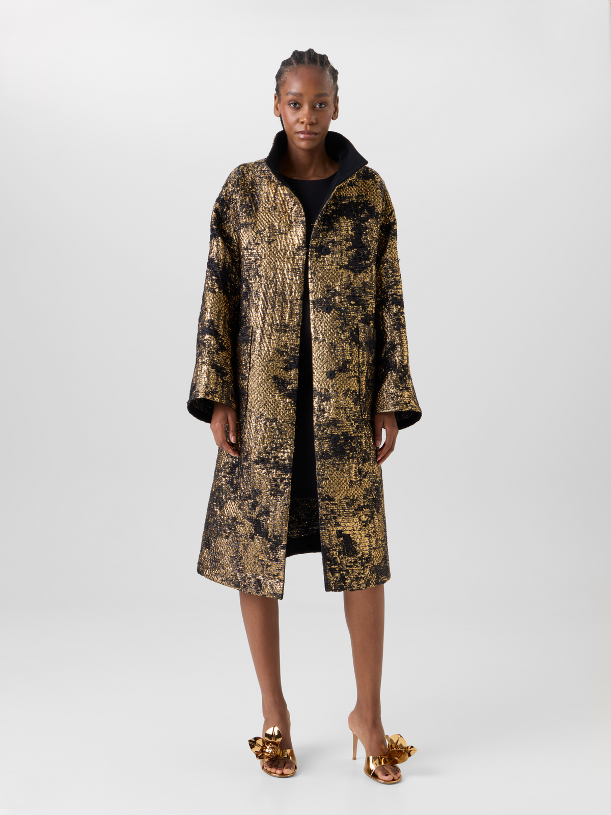 Designer Oversize Fragmented Jacquard Coat in Techno Lamé - black - multicolor - gold #editorial
