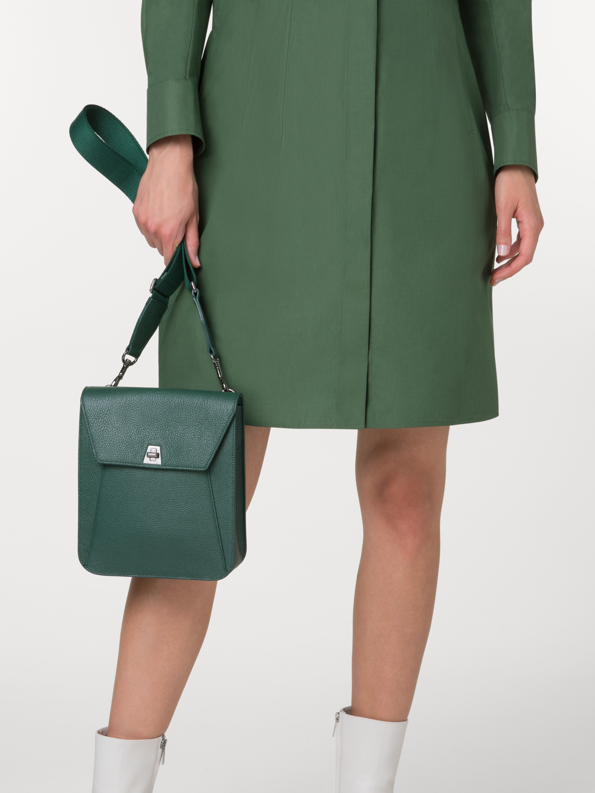 Designer Anouk Little Messenger Bag - green