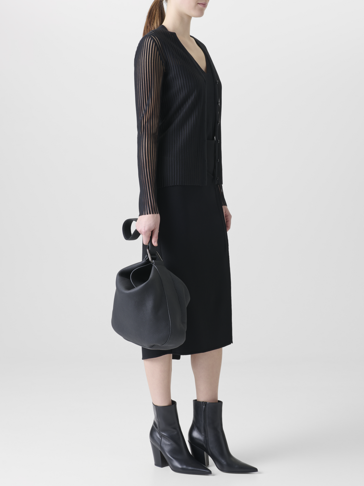 Designer Anna Medium Hobo - neutral - black #editorial