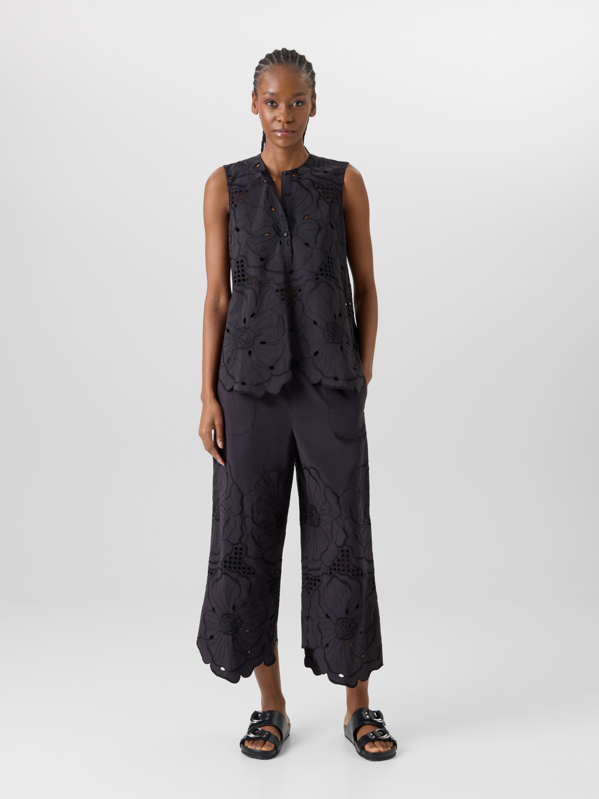 Designer Wide-Leg Pants Frey in Cotton Poplin - black #editorial