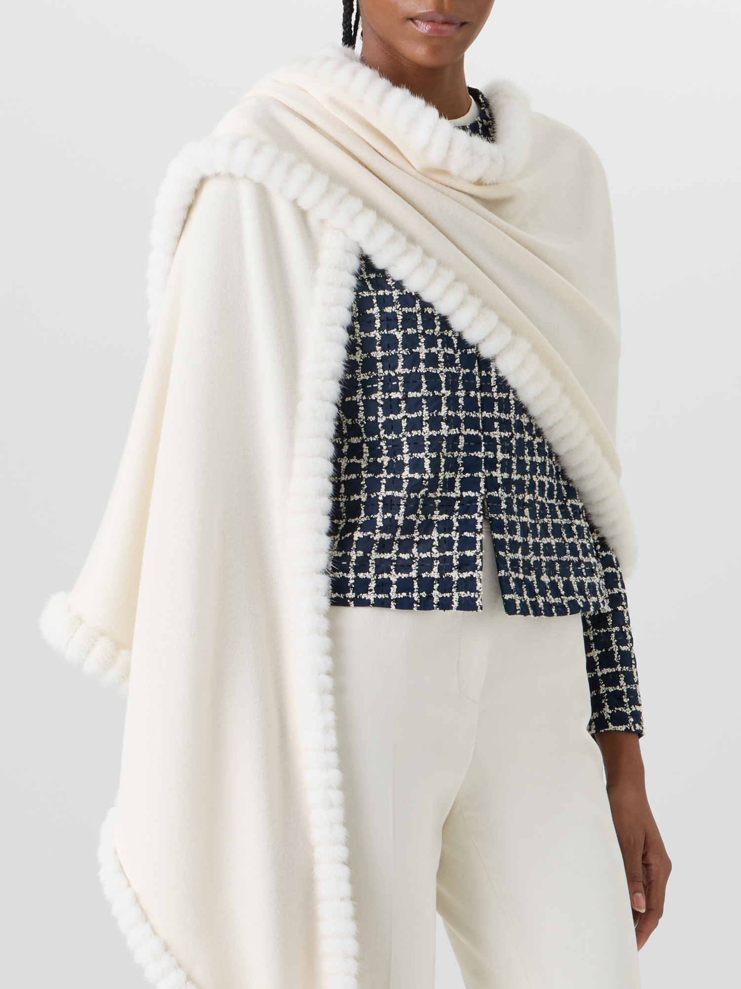 Designer Cashmere-Silk Scarf - ecru 
