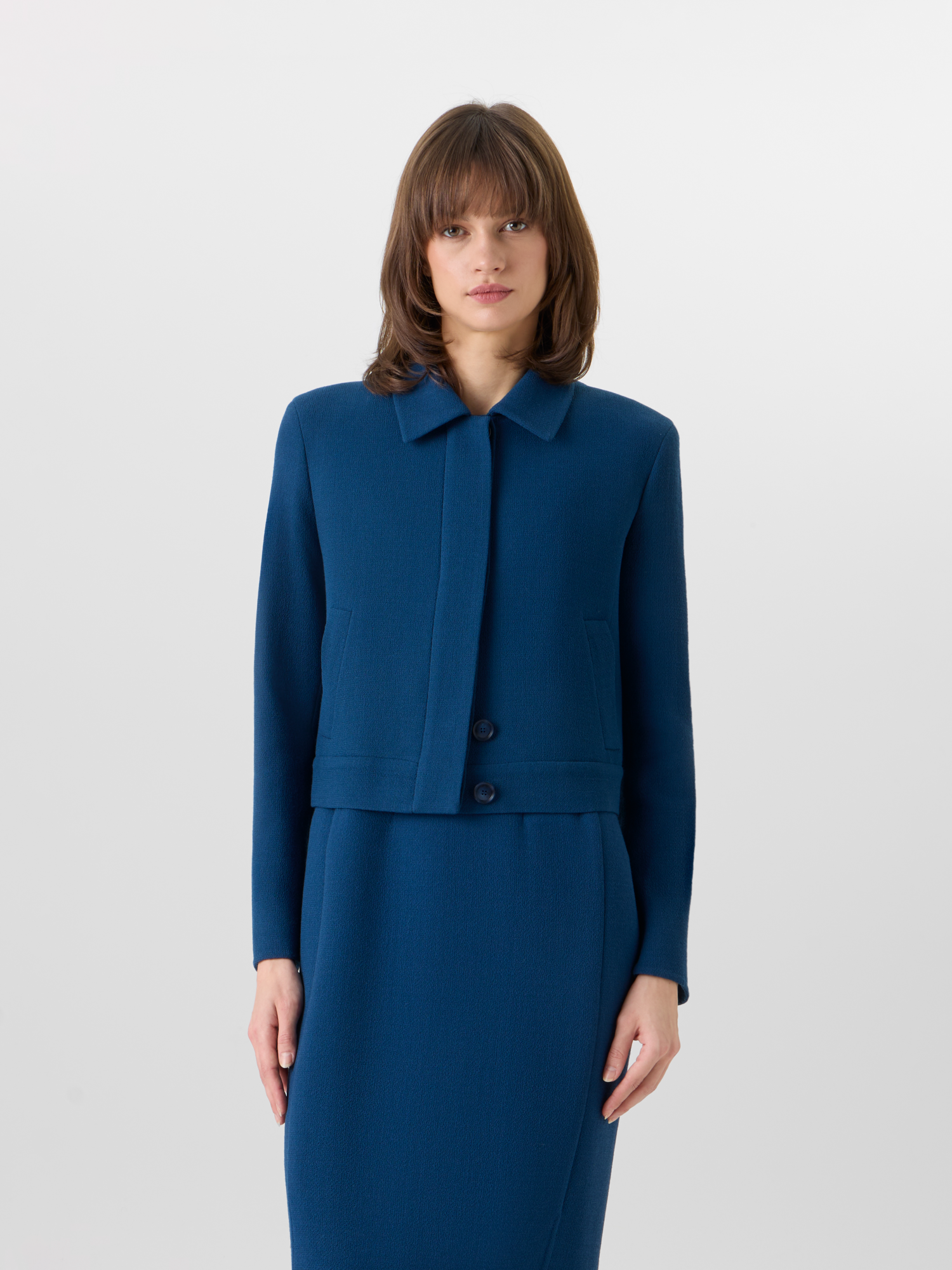 Designer Kato Short Jacket in Wool-Crêpe Double-Face - blue 