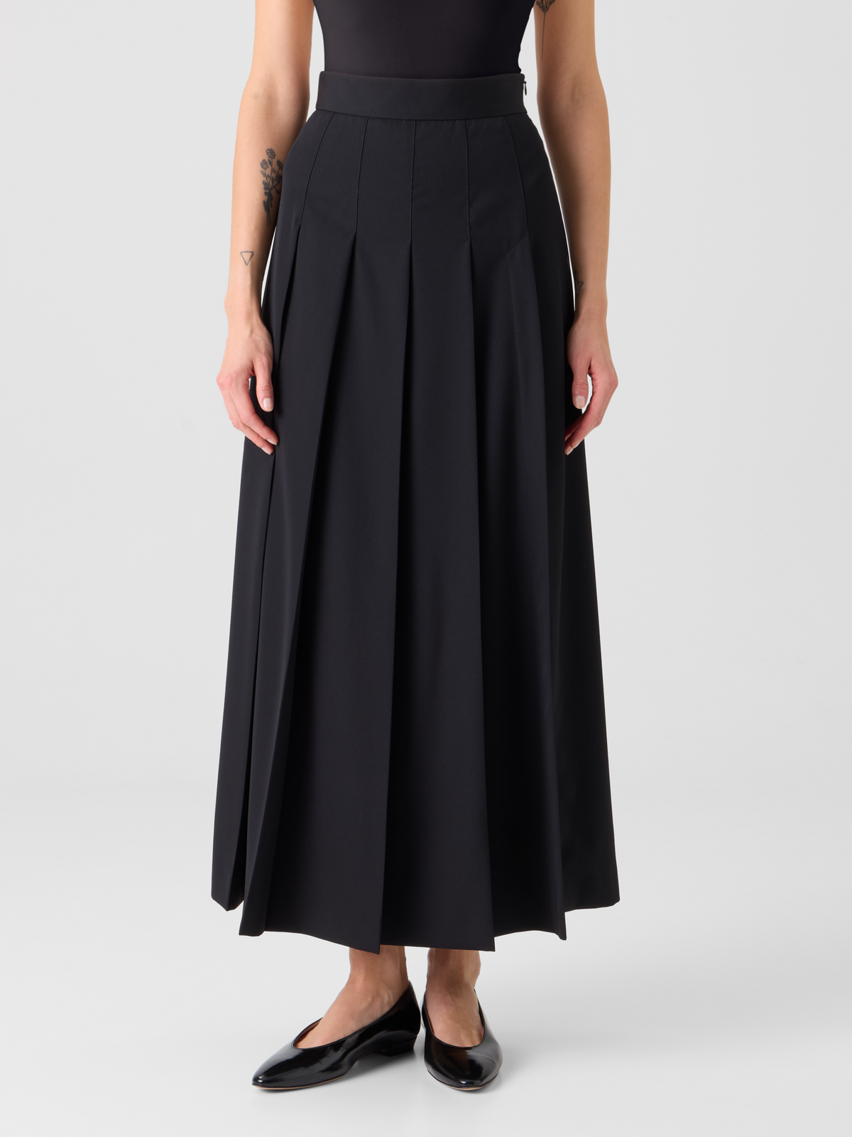 Designer Pleated Wool Midi Skirt - black #editorial