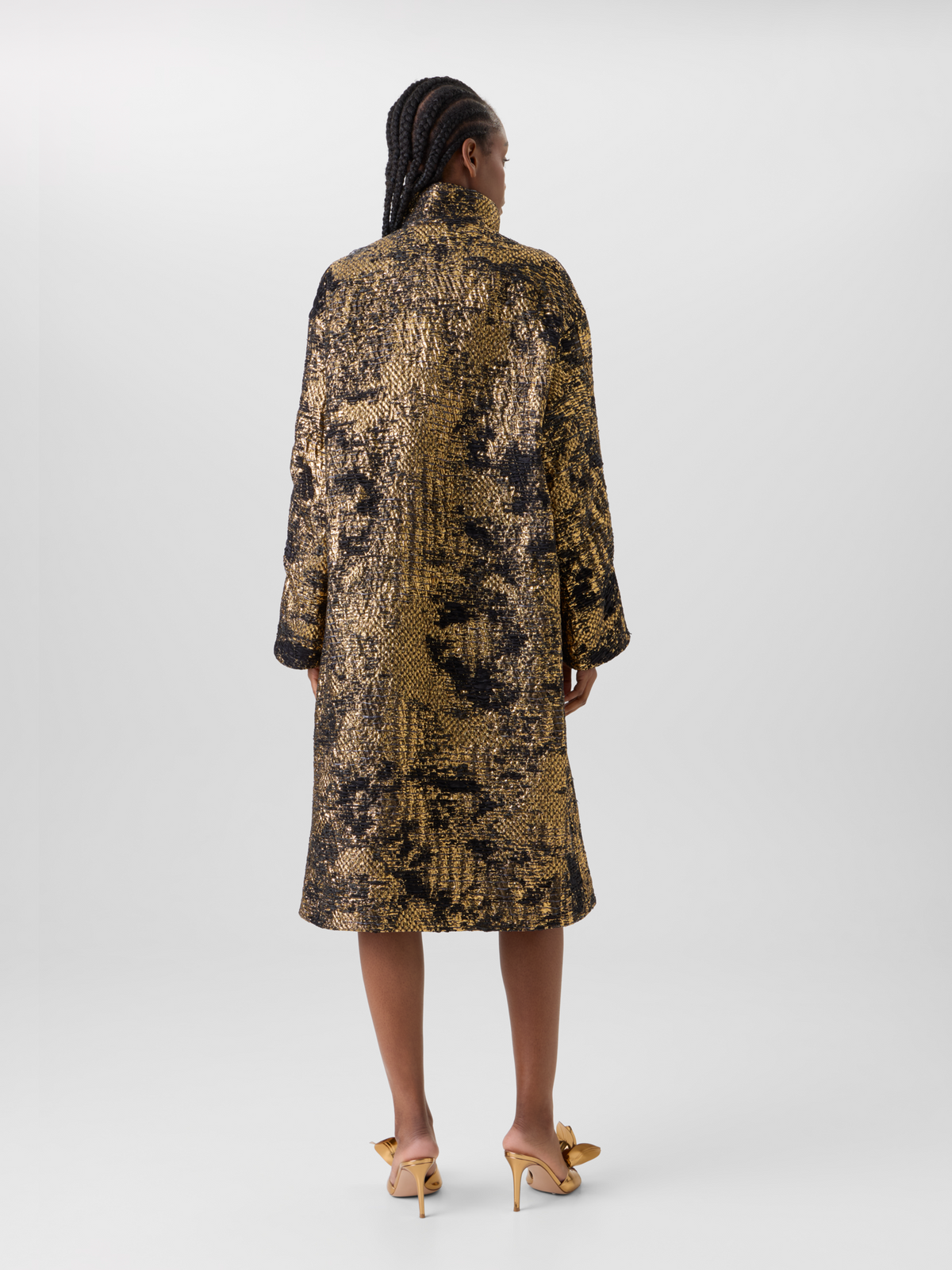 Designer Oversize Fragmented Jacquard Coat in Techno Lamé - black - multicolor - gold #editorial