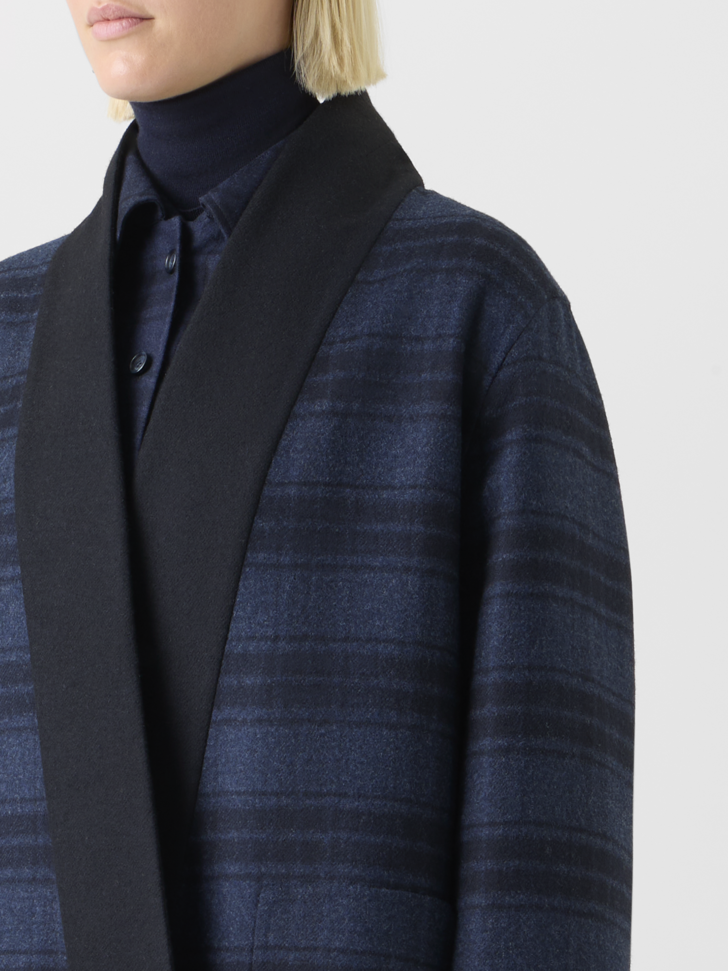 Designer Oversized Wool Double-Face Plaid Shirt Jacket - navy - blue 