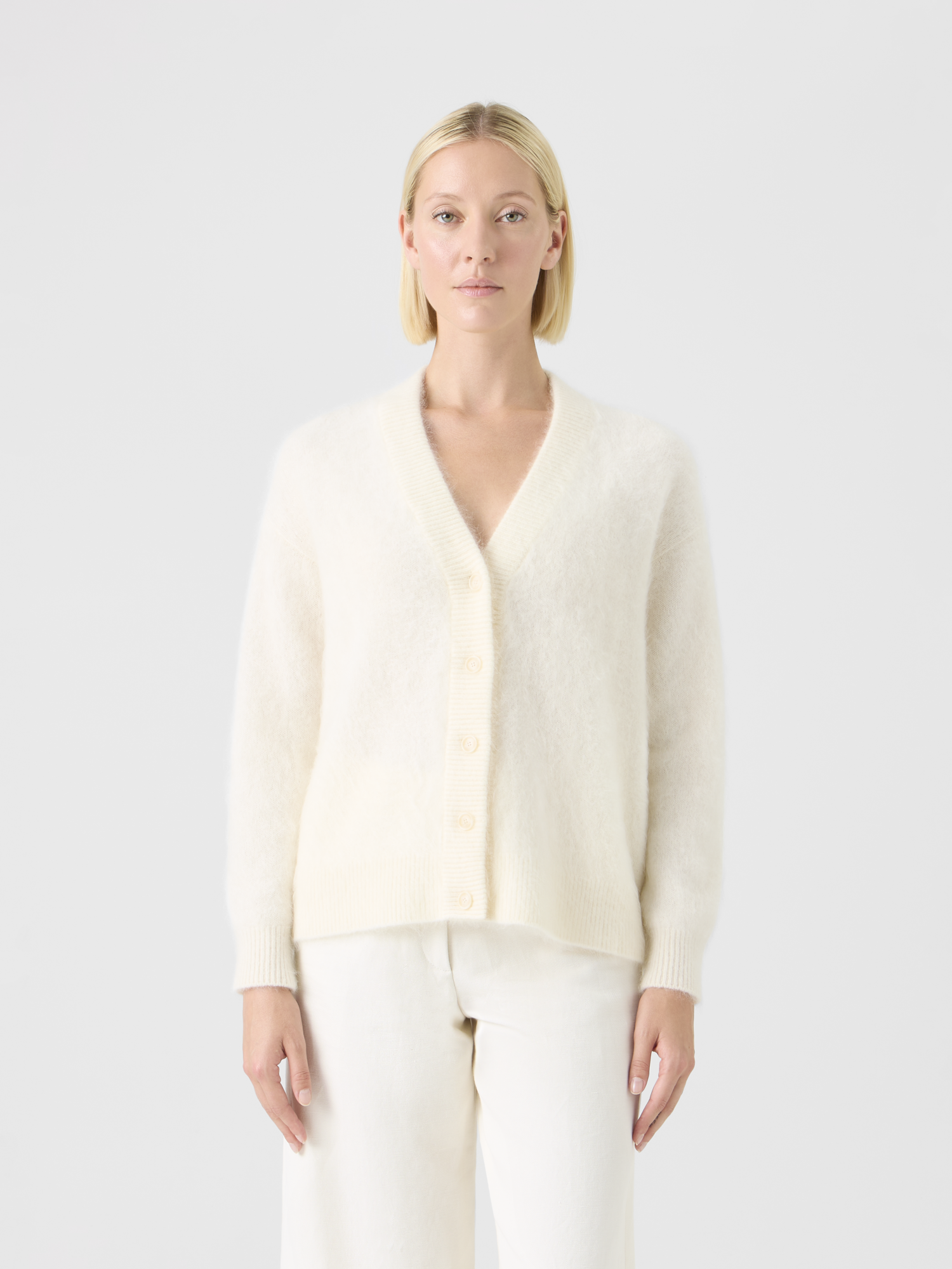 Designer Cloud Cashmere Relaxed Cardigan - ecru 