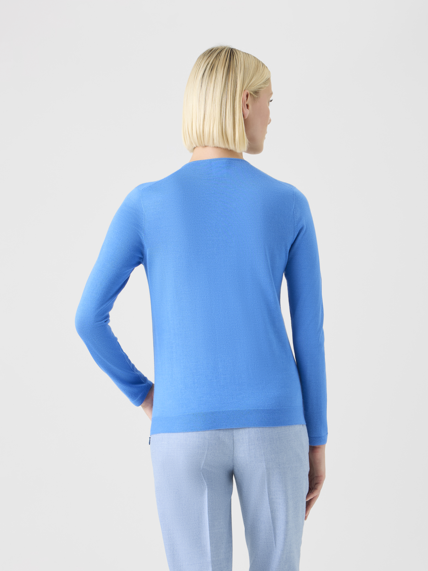 Designer Seamless Crew Neck Sweater in Cashmere Silk - navy - blue 