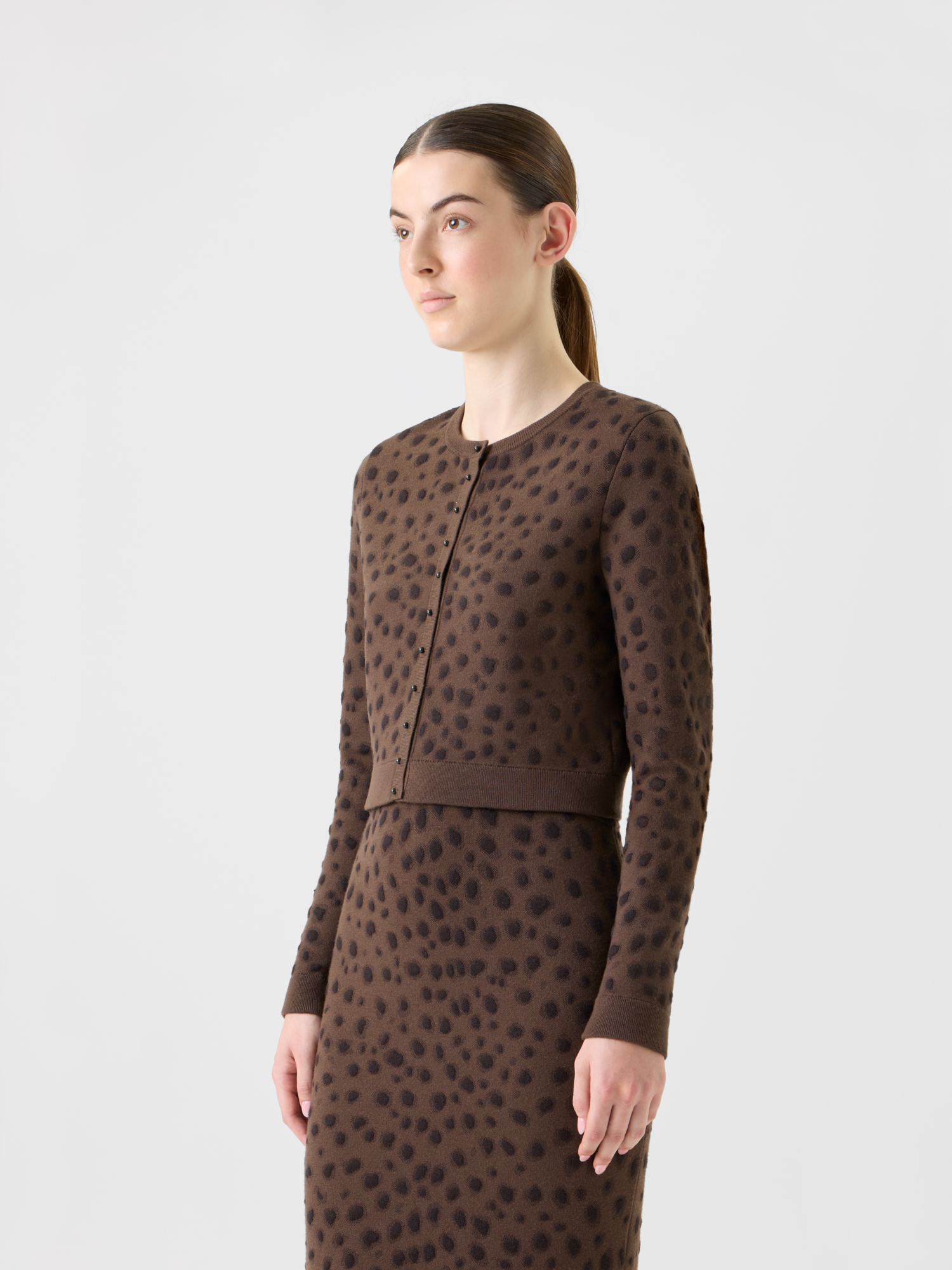 Designer Cropped Cardigan in Leopard Jacquard - neutral - brown 