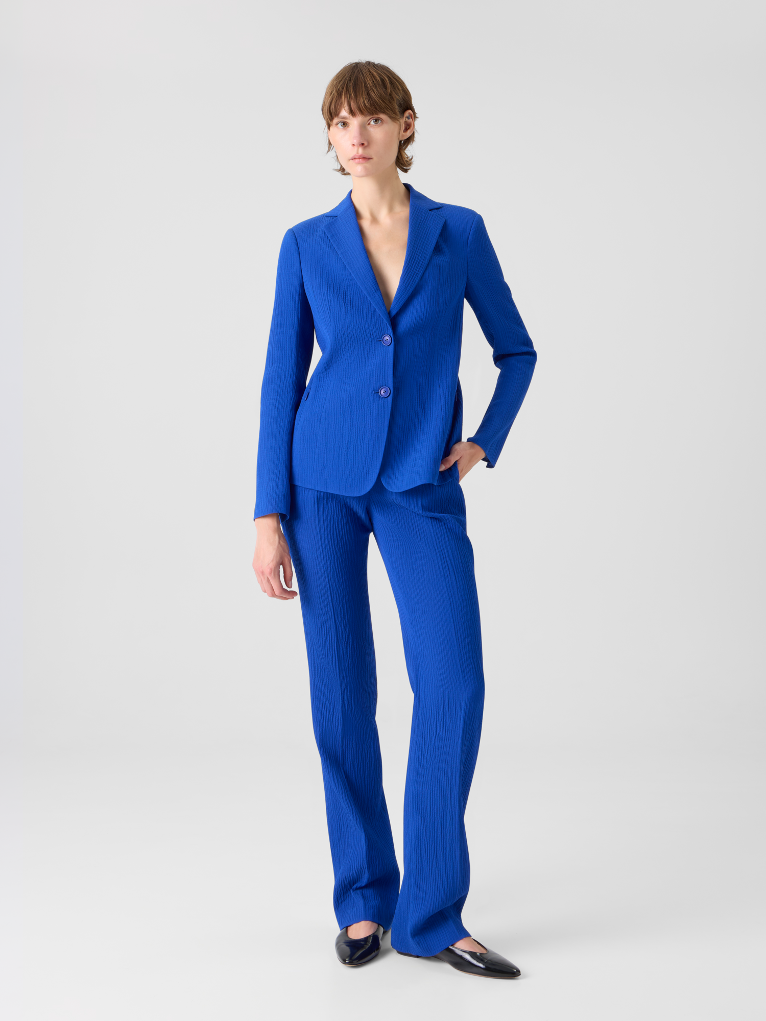 Designer Carl Straight Pants in Structured Cotton Silk - blue