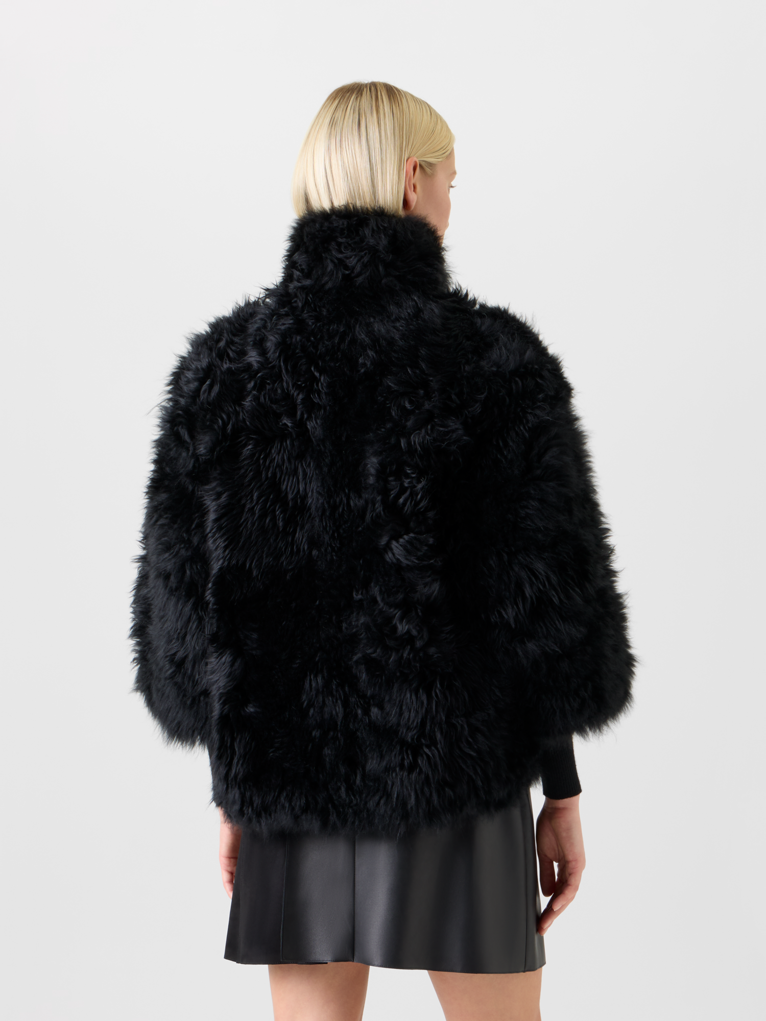 Designer Boxy Bracelet Sleeve Shearling Jacket - black - neutral 