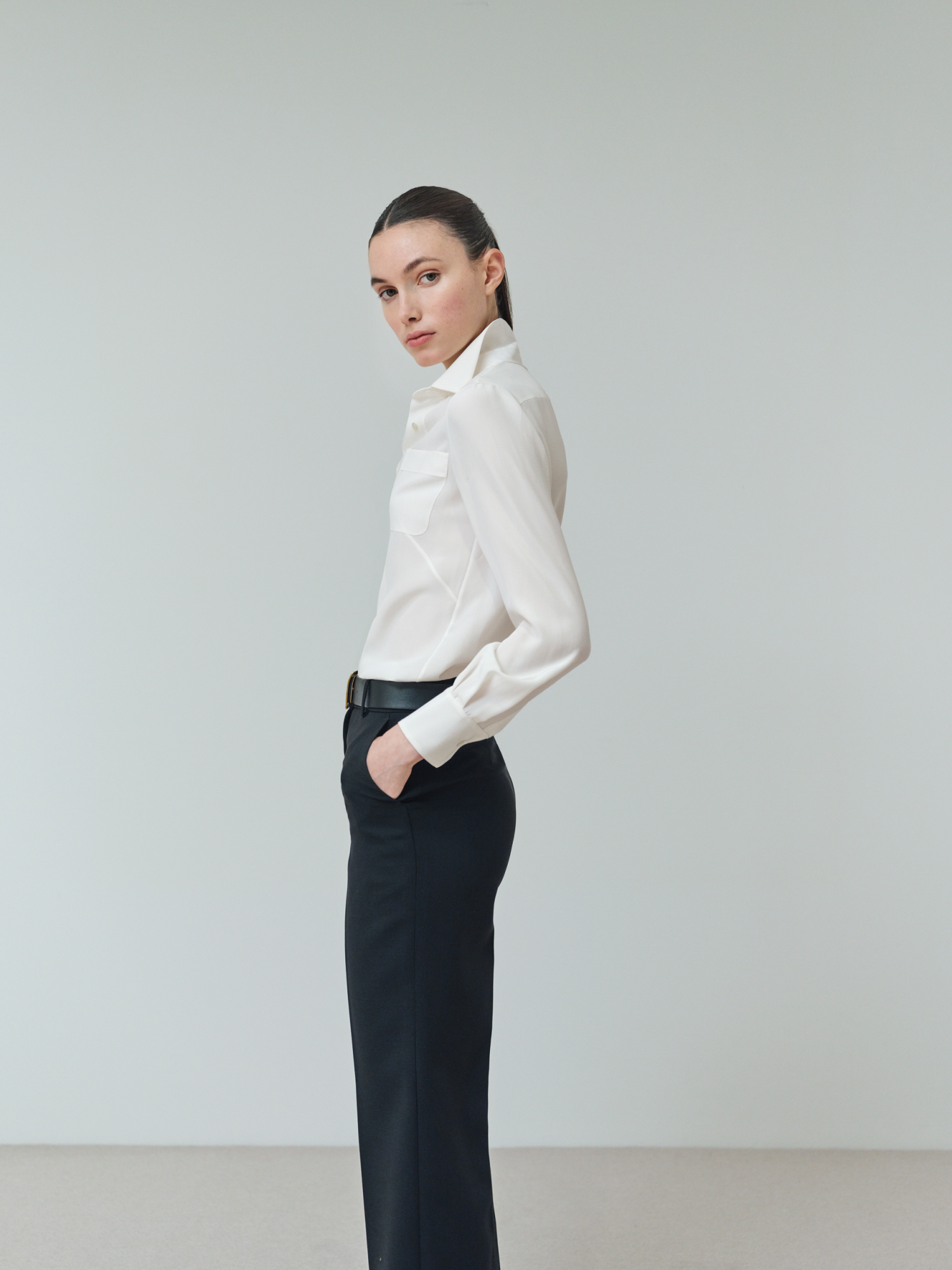 Designer Wide Straight Wool Stretch Double-Face Pants - black - neutral 