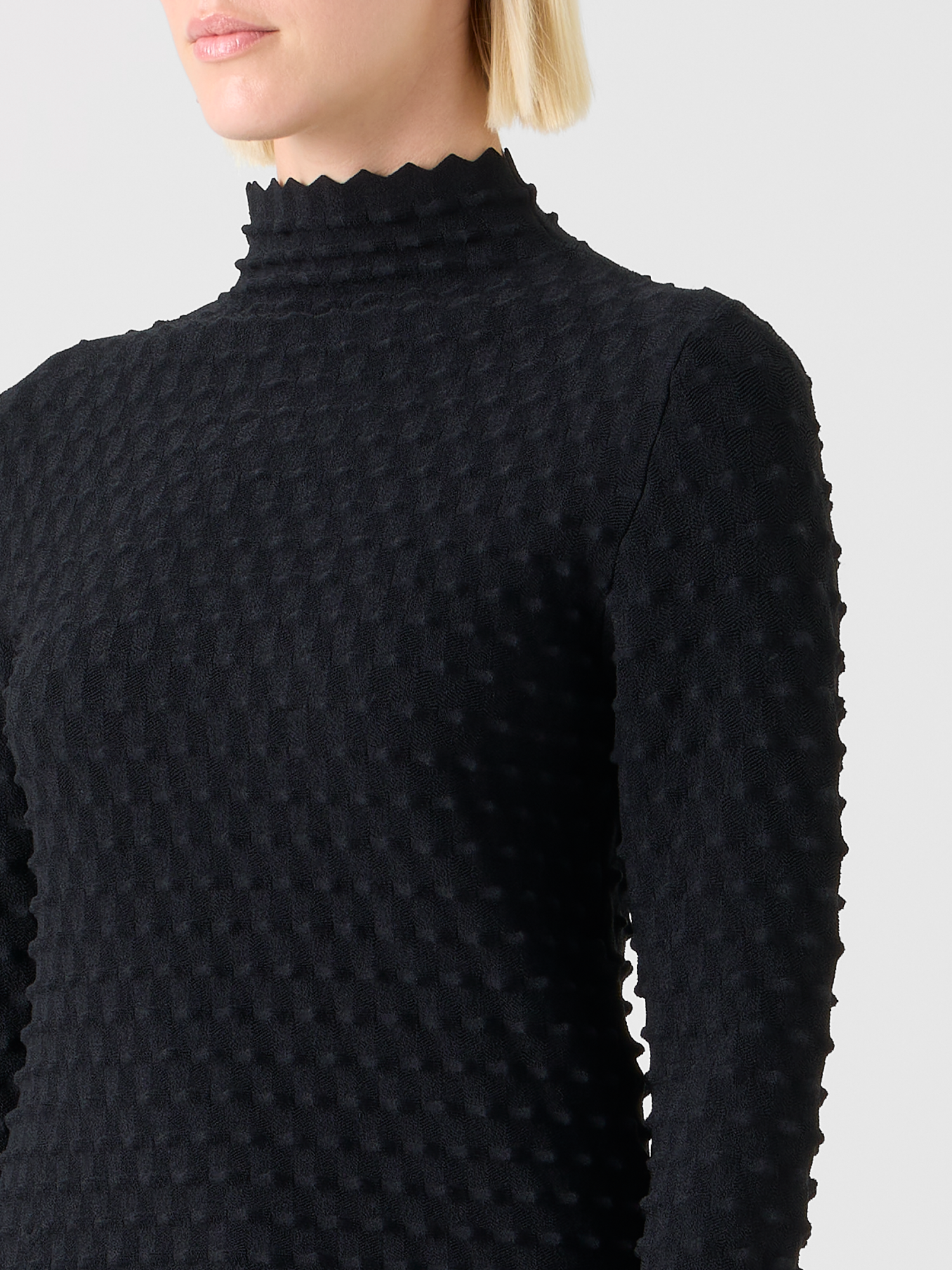 Designer 3D Textured Viscose Knit Sweater - black 