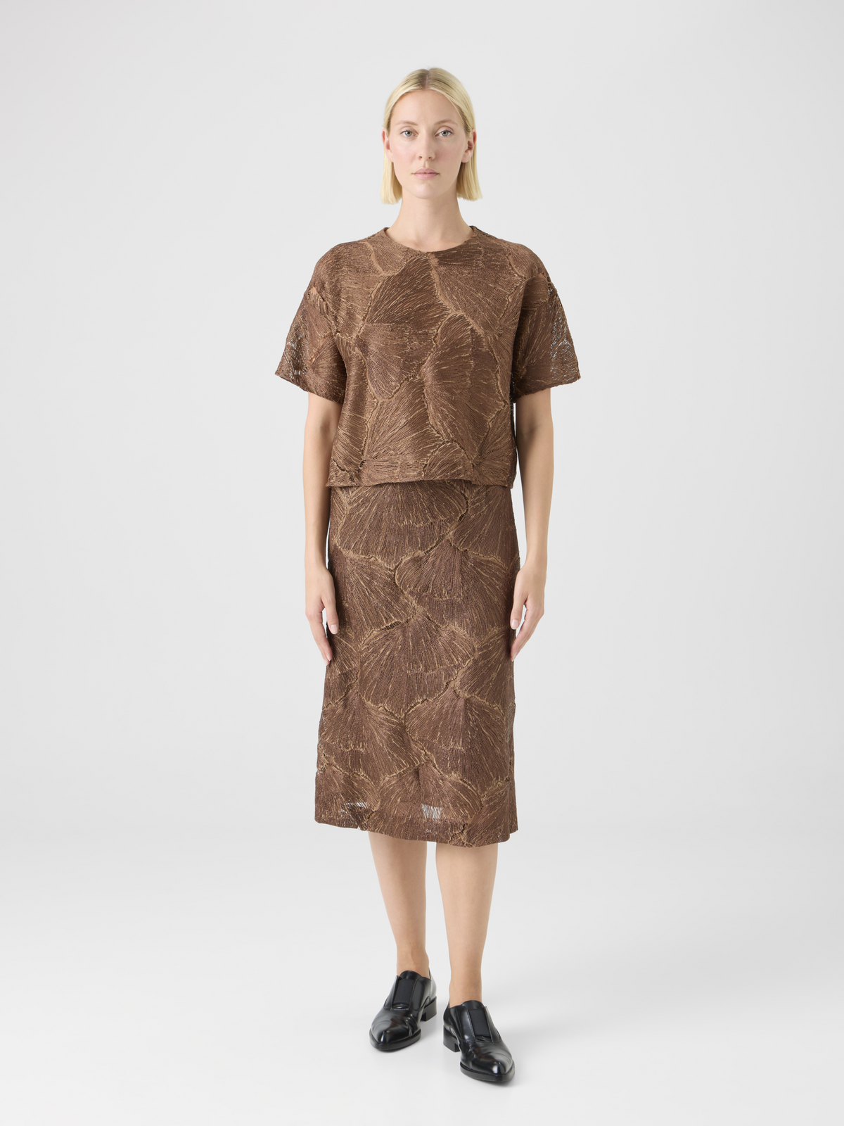 Designer Lacquered Sea Fan Lace Boxy Blouse #editorial