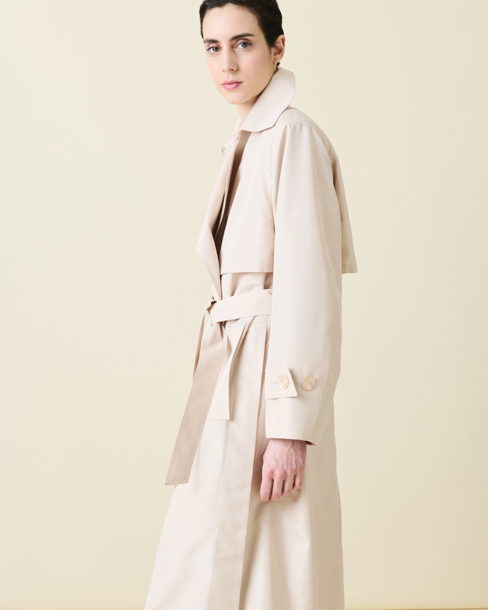 Designer Oversized Trench Coat in Silk Taffeta - neutral - pastel - beige 