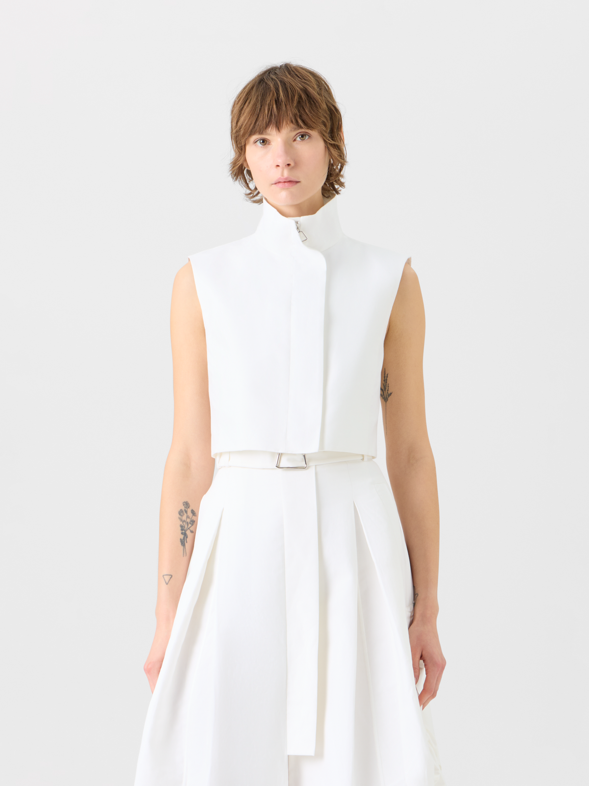 Designer Hester Structured Short Cotton Double-Face Gilet - ecru #editorial