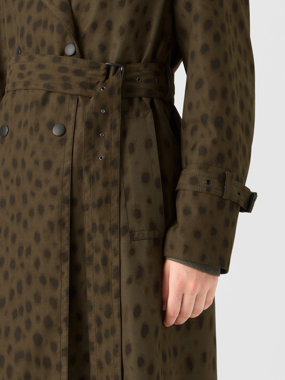 Designer Maxi Trench Coat in Leopard Print - neutral - brown #editorial