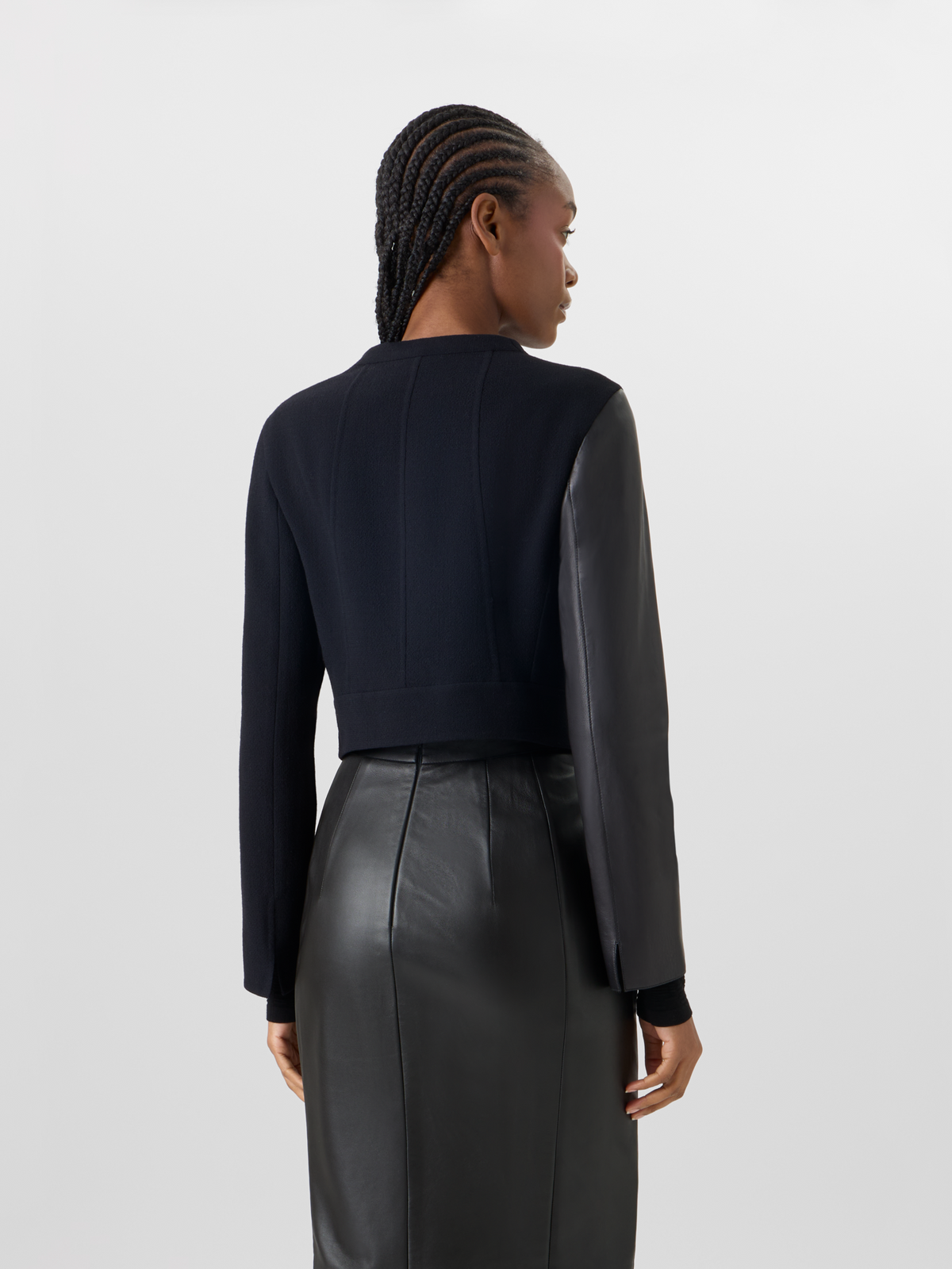 Designer Hynora Jacket in Wool-Crêpe Double-Face - black #editorial