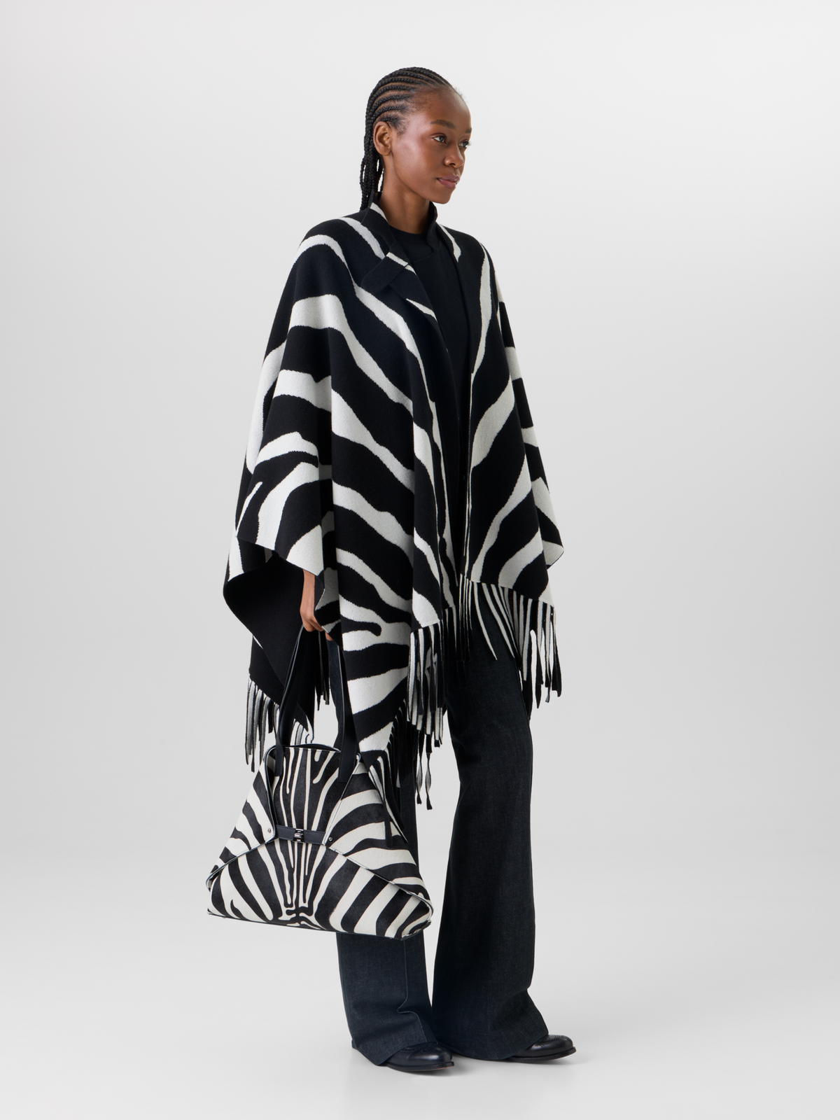 Designer Ai Medium Shoulder Tote - multicolor #editorial