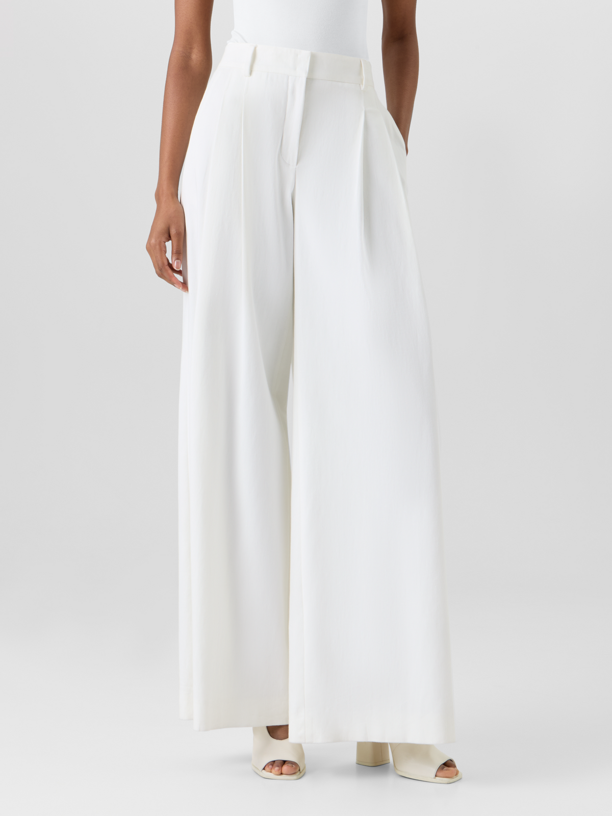 Designer Cassie Flared Wide-Leg Pants in Denim Stretch Cotton  - ecru - white #editorial