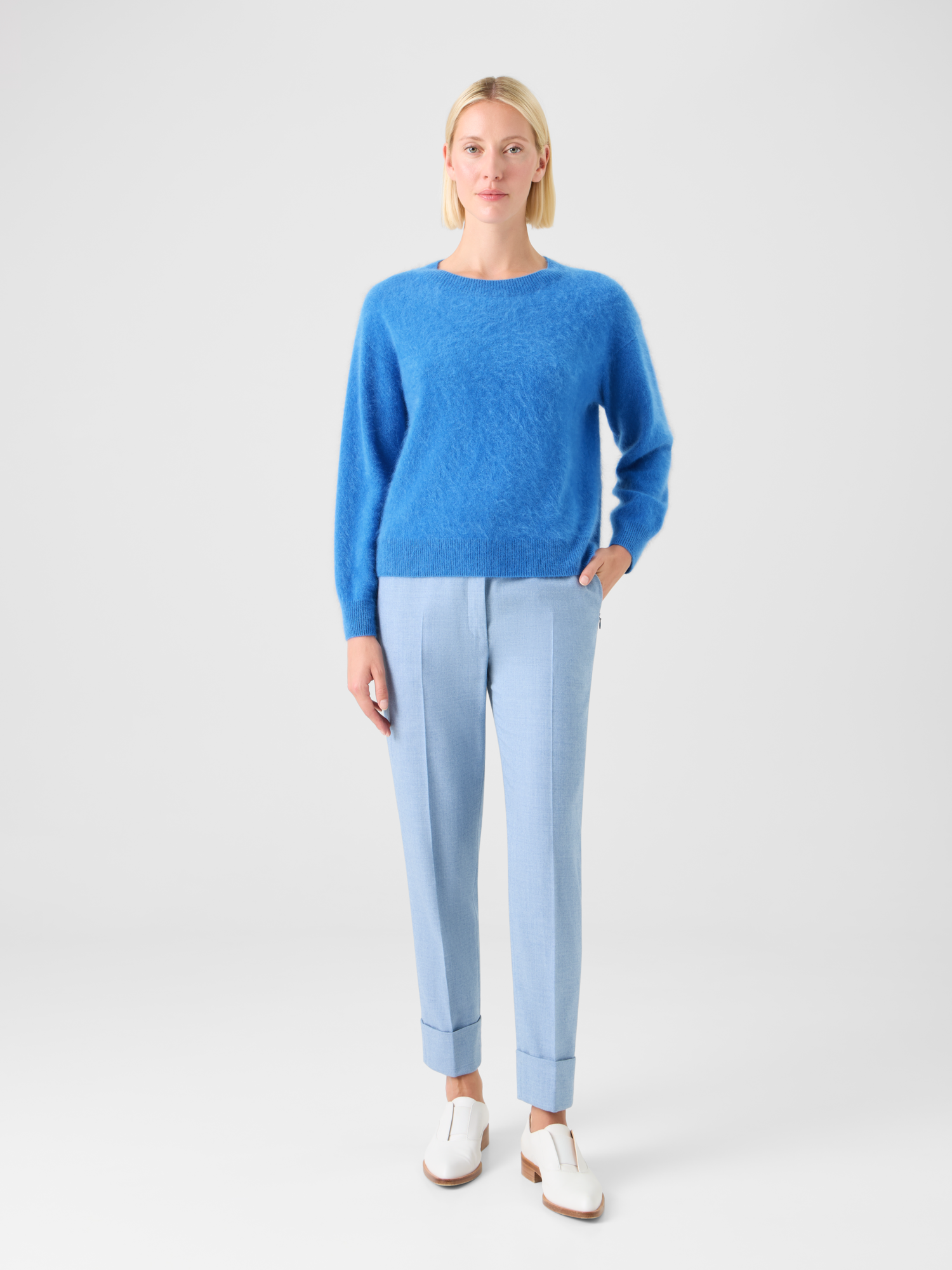 Designer Cloud Cashmere Knit Sweater - blue 