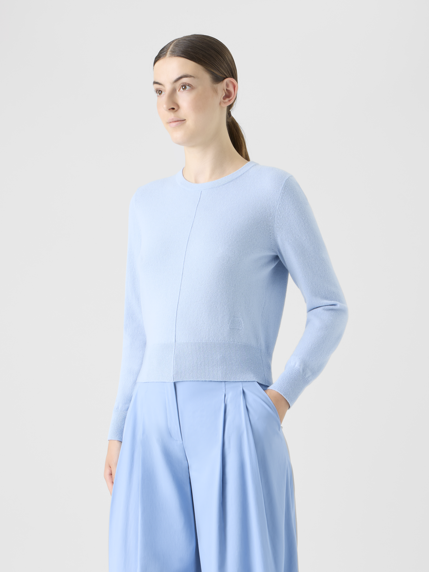 Designer Cashmere Crew-Neck Sweater - blue 