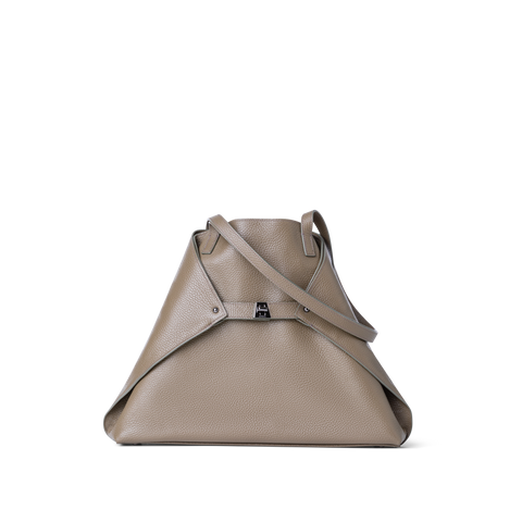 Ai Medium Shoulder Tote