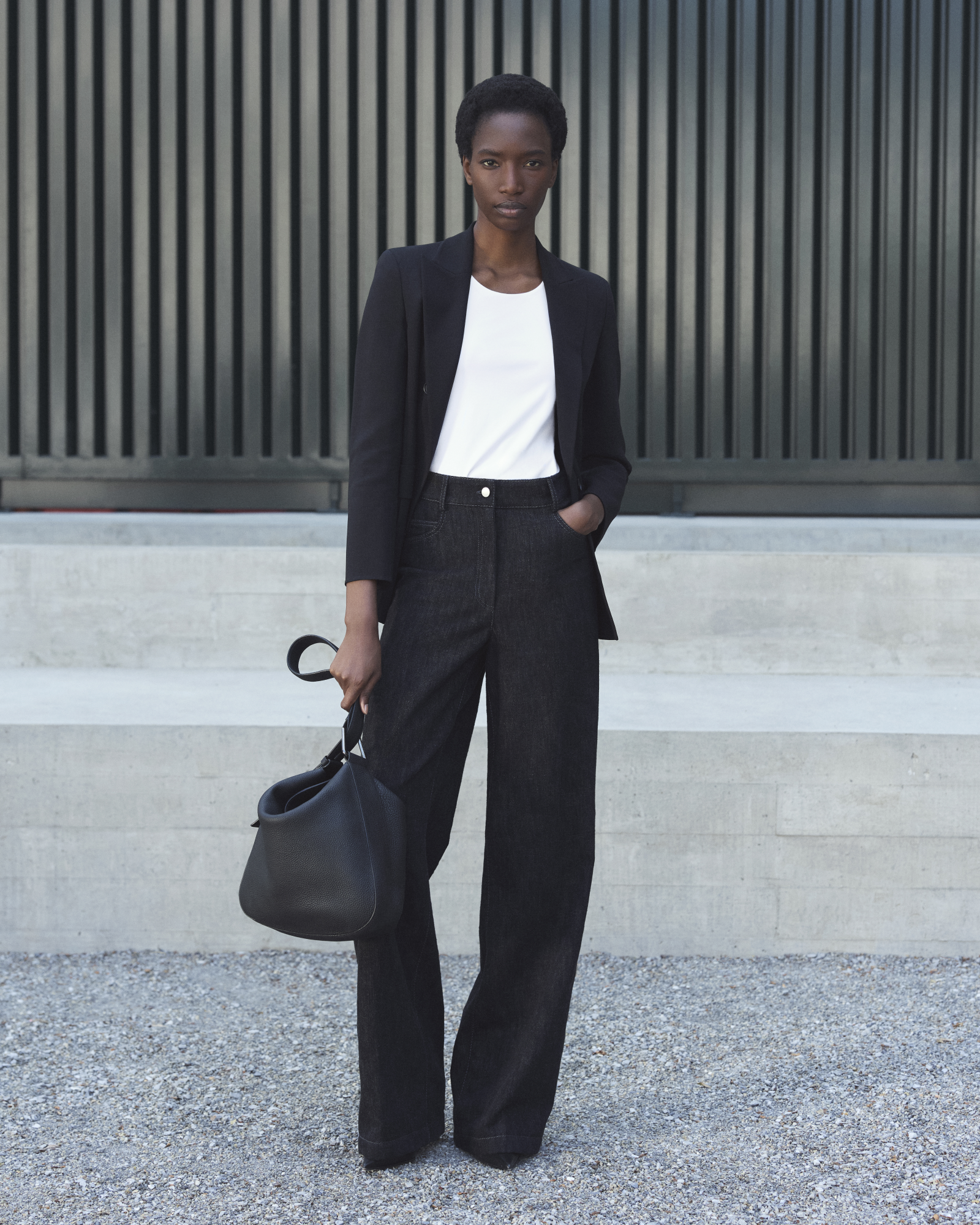 Designer Wool Double-Face Blazer with Leather Collar - black 