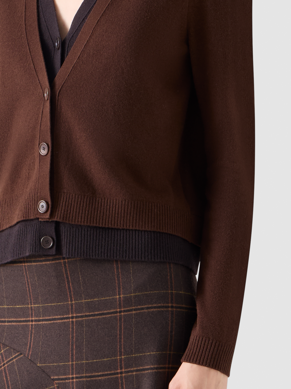 Designer Wool Cashmere Cardigan with V-Neck Trompe l'Oeil - brown 