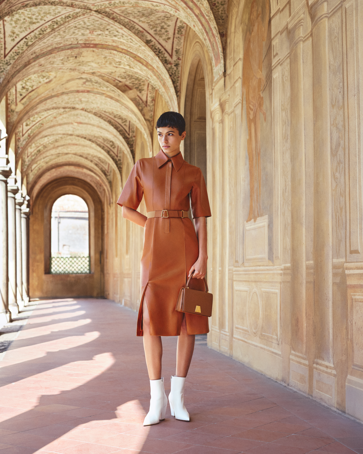 Designer Alice Small Top Handle Bag - neutral - brown #editorial