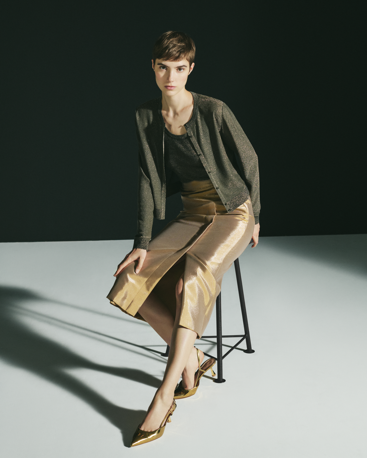 Designer Silk Cardigan with Golden Lurex - black - gold #editorial