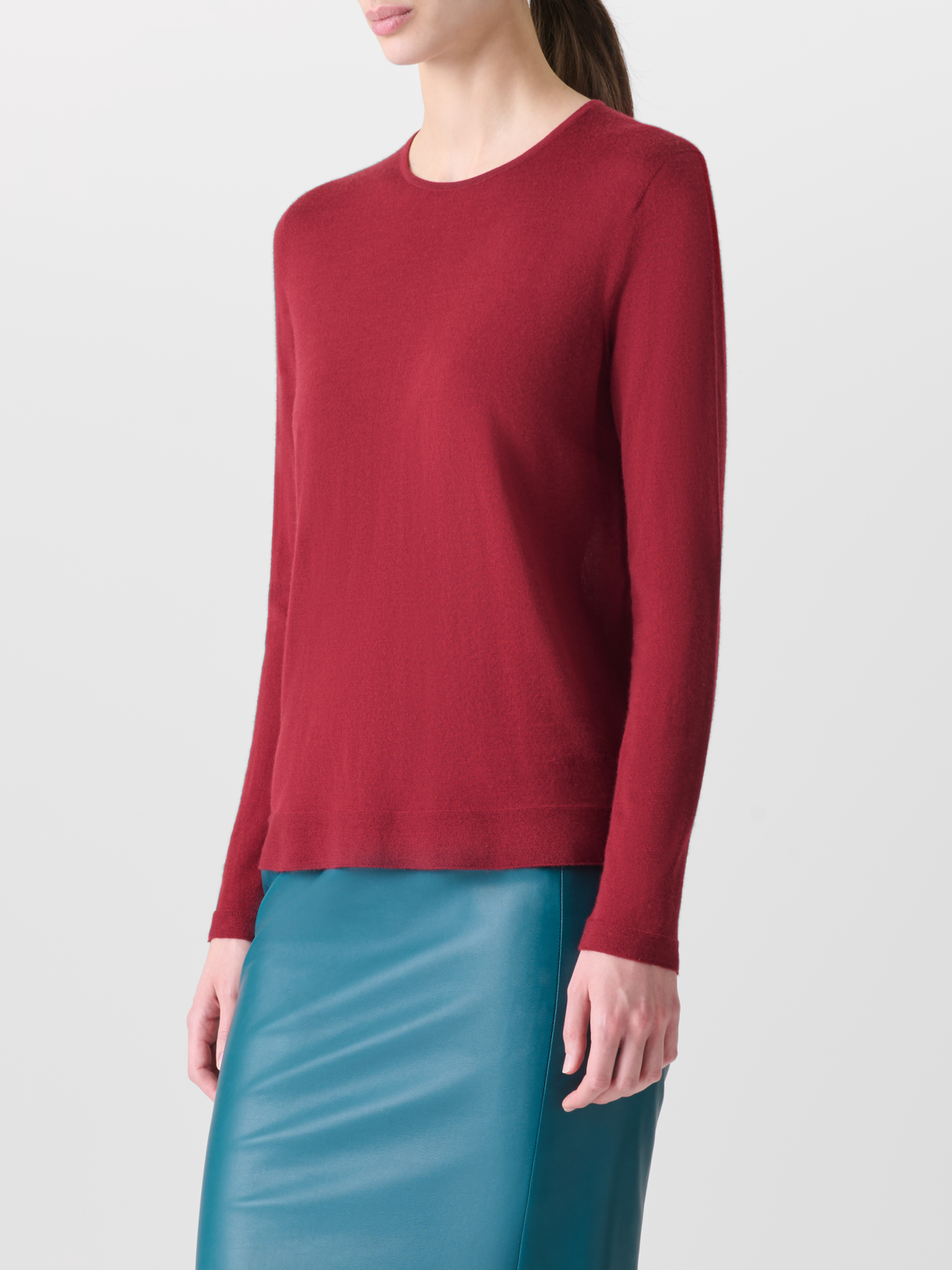 Designer Seamless Crew Neck Sweater in Cashmere Silk - red #editorial