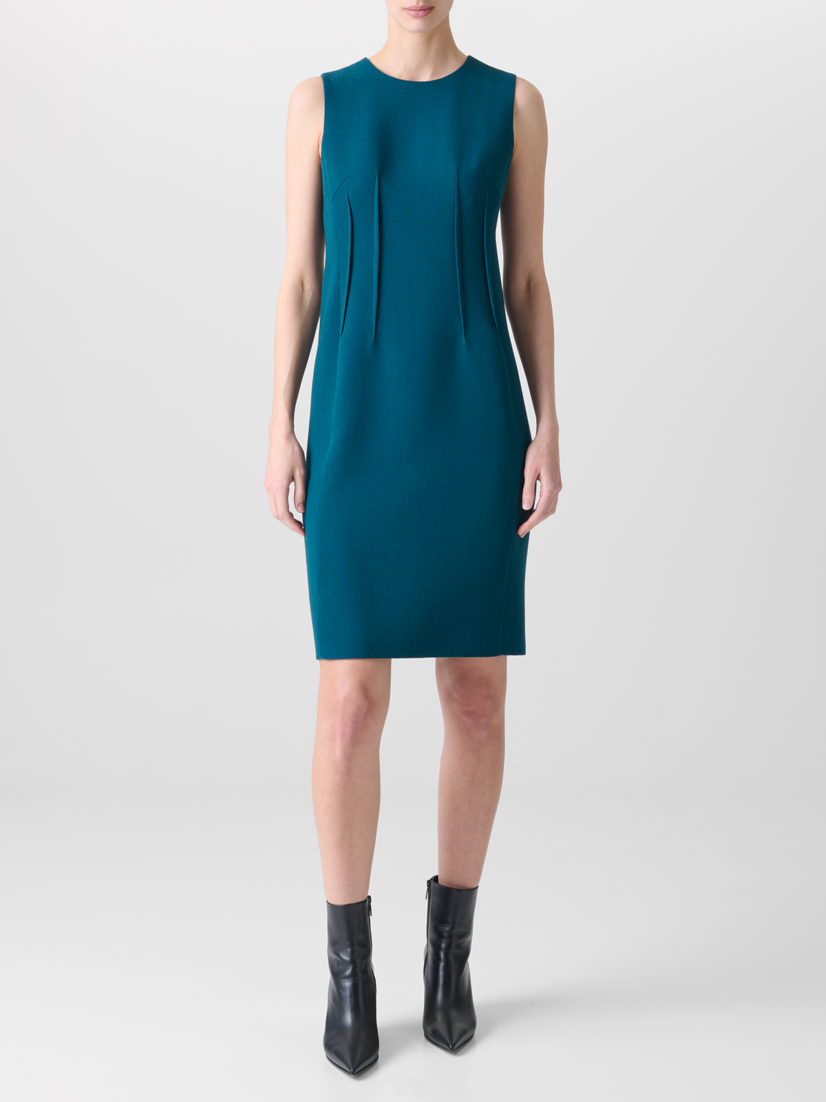 Designer Fitted Sheath Dress in Wool Double-Face - green
