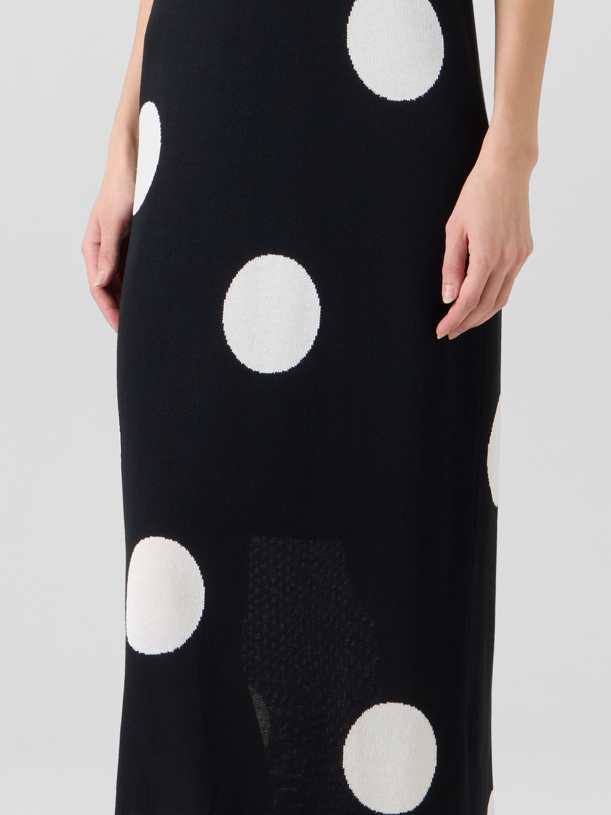 Designer Sleeveless Polka-Dot Midi Knit Dress - black #editorial