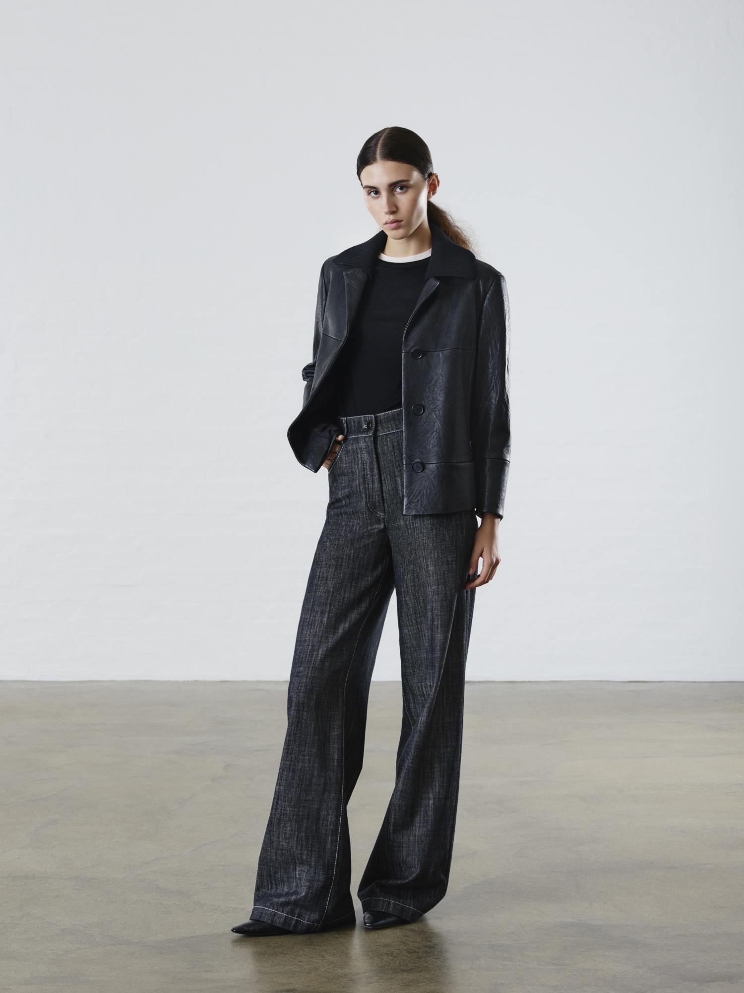 Designer Crinkled Lamb Nappa  Jacket - black 