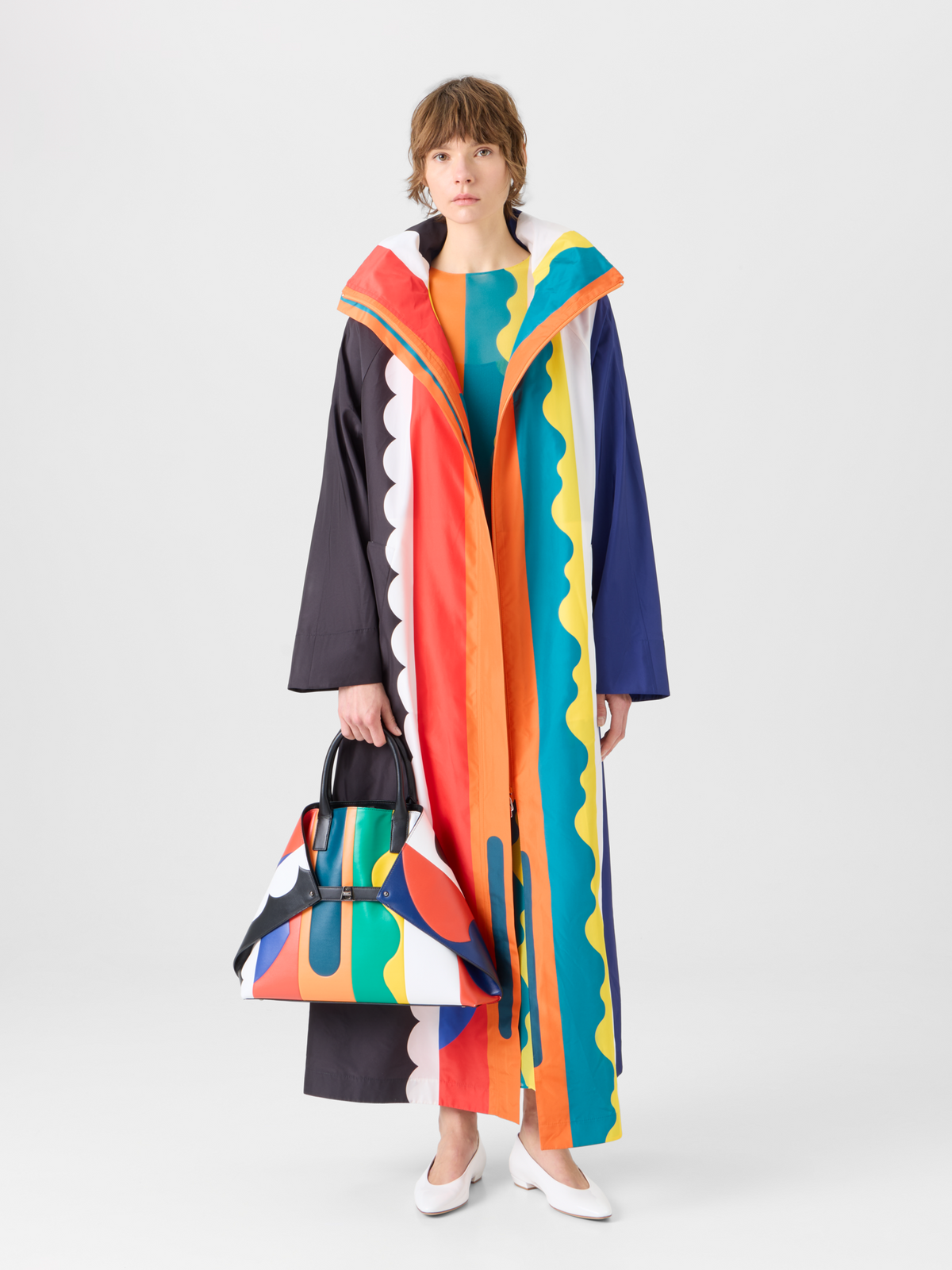 Designer Ivano Taffeta Maxi Coat with Paravent Print - multicolor #editorial