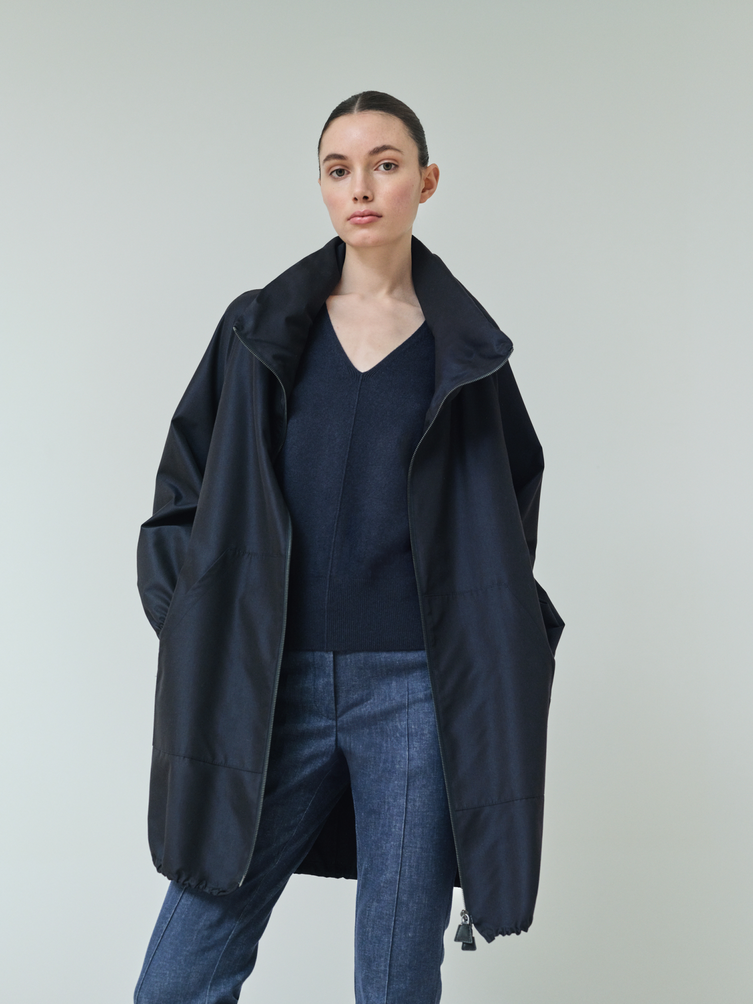 Designer Water-Repellent Silk Taffeta Parka - black 