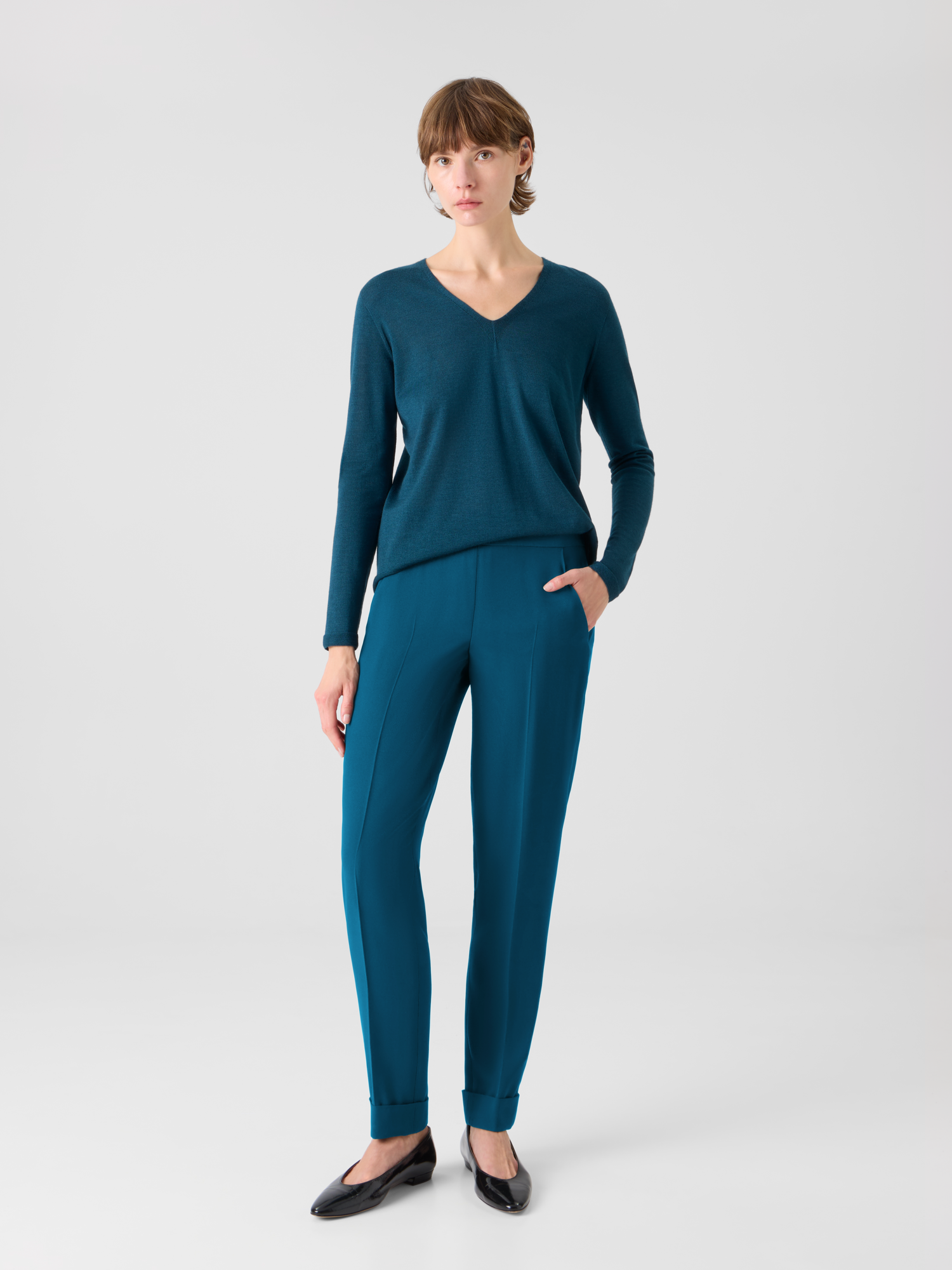 Designer Chris Tapered Pants with Elastic Waist - green 