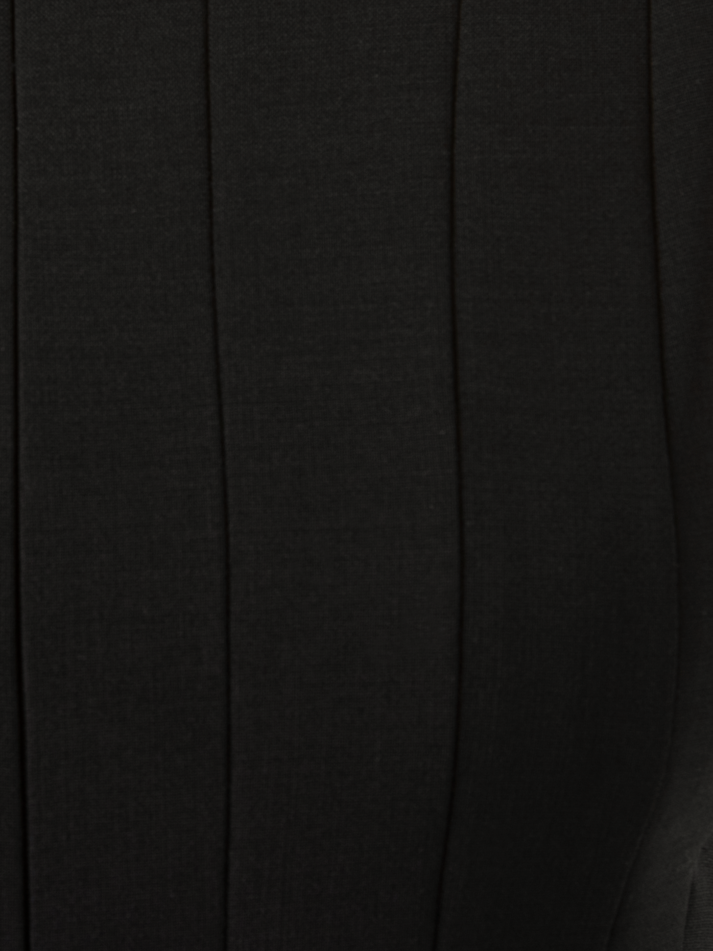 Designer Wool Double-Face Dress with Skaters Pleats - black