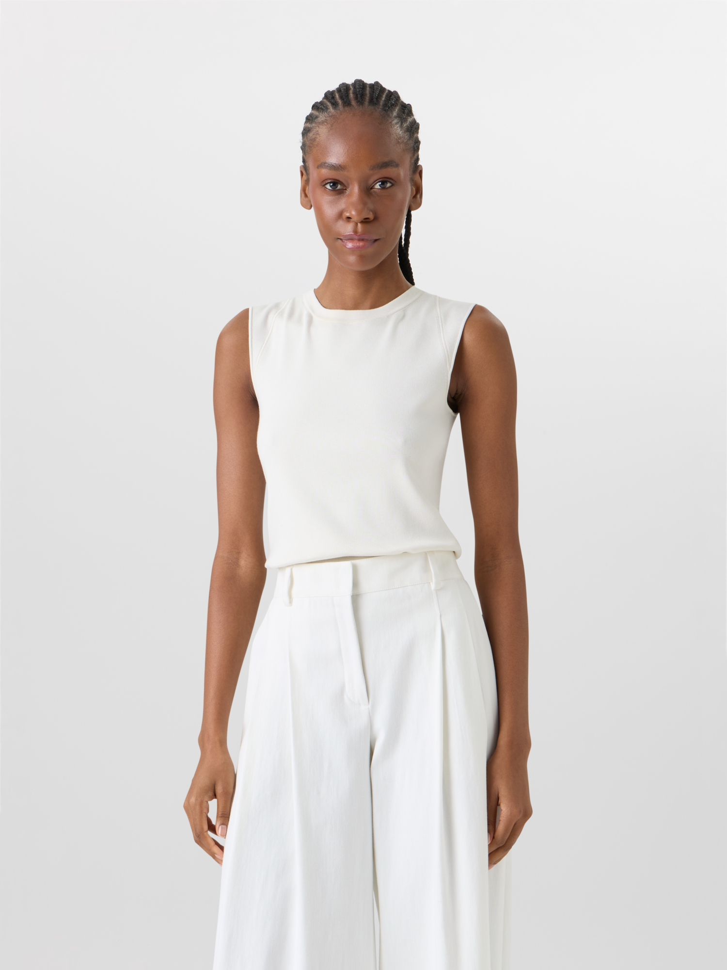 Designer Cassie Flared Wide-Leg Pants in Stretch-Cotton Denim - ecru 