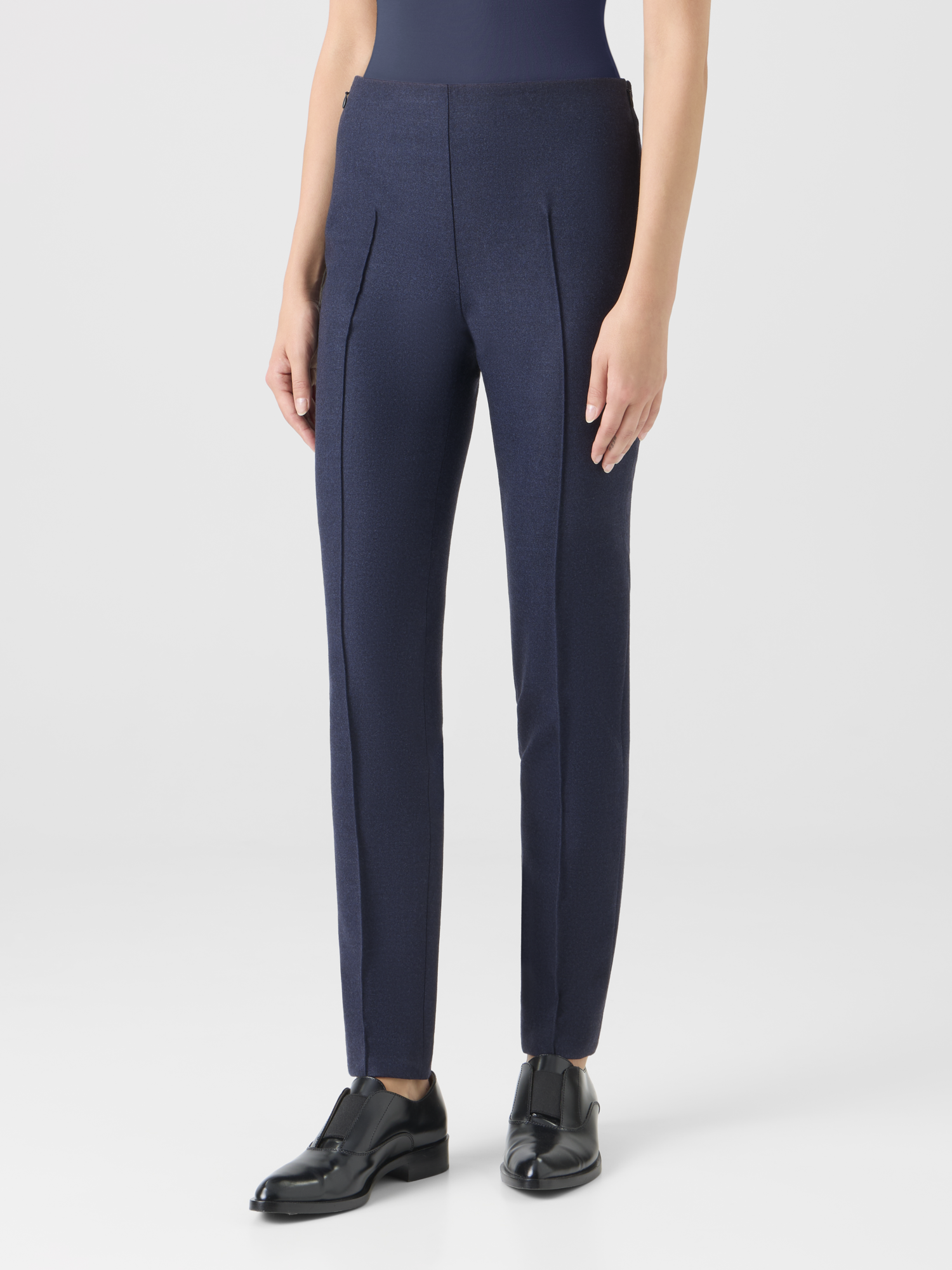 Designer Slim Wool Stretch Flannel Pants - black 